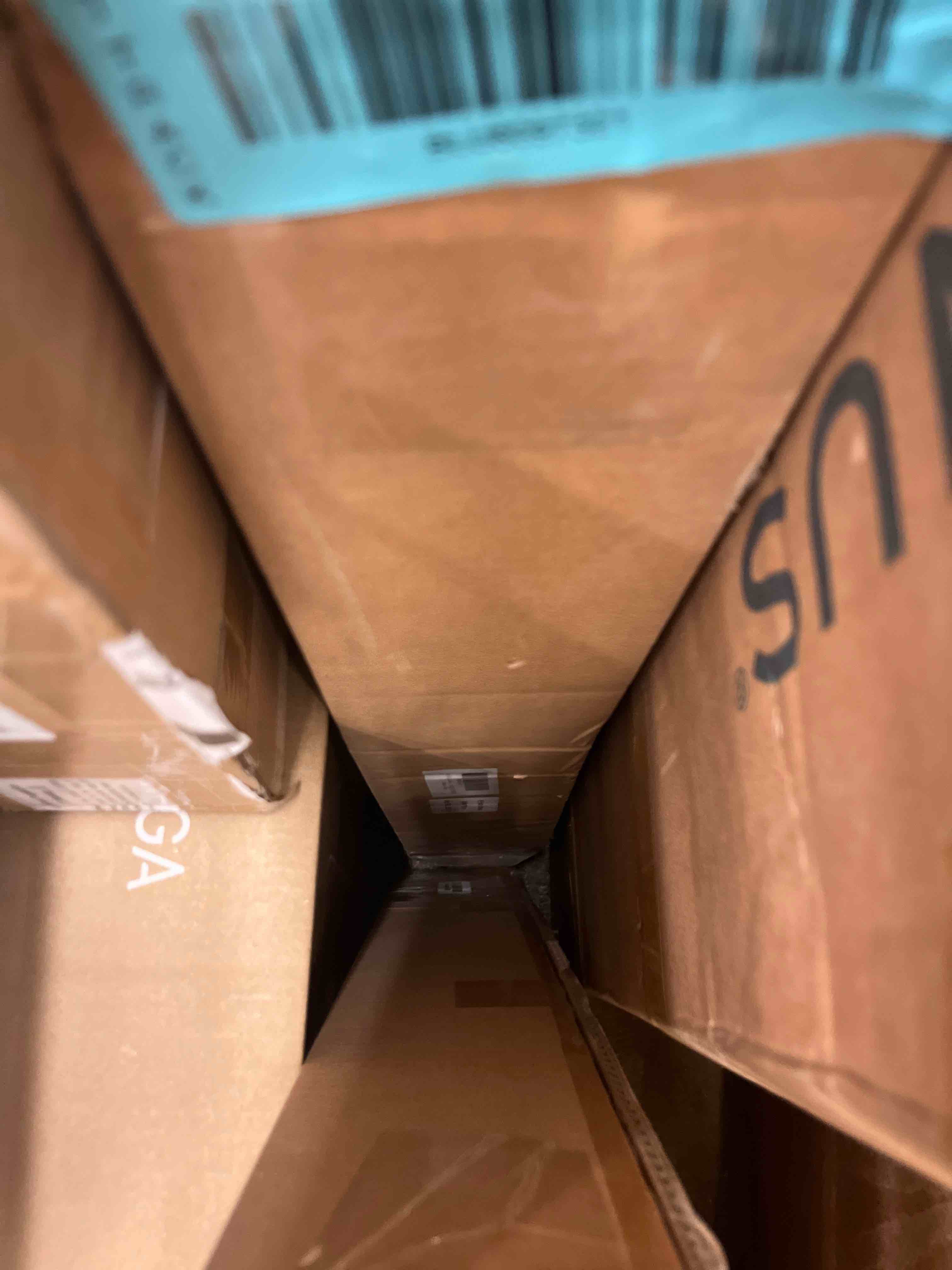 https://s3.amazonaws.com/lotting-images-prod/phillipi/BLU6098051_1715025489562.jpeg