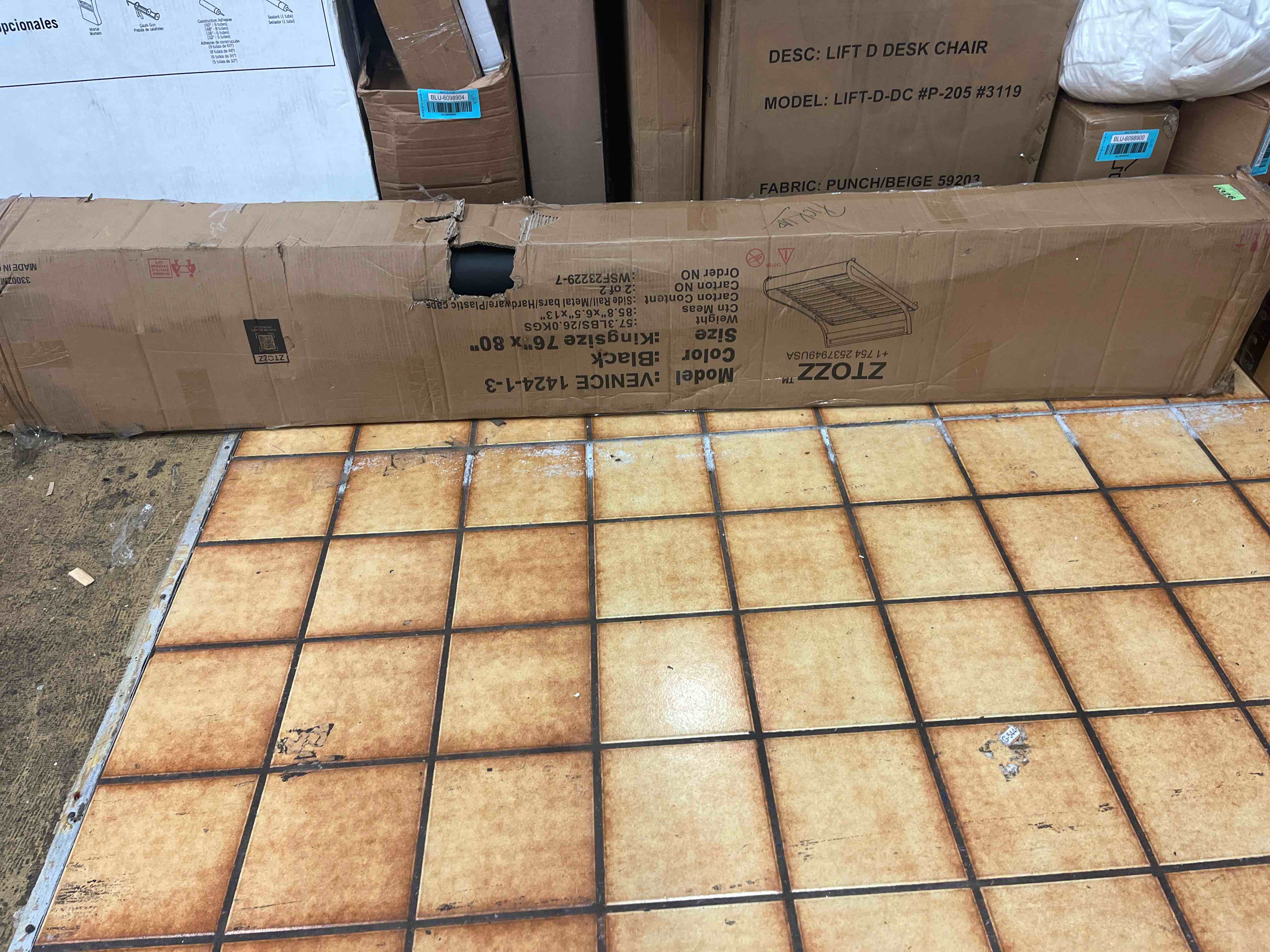 https://s3.amazonaws.com/lotting-images-prod/phillipi/BLU6098854_1715840336897.jpeg