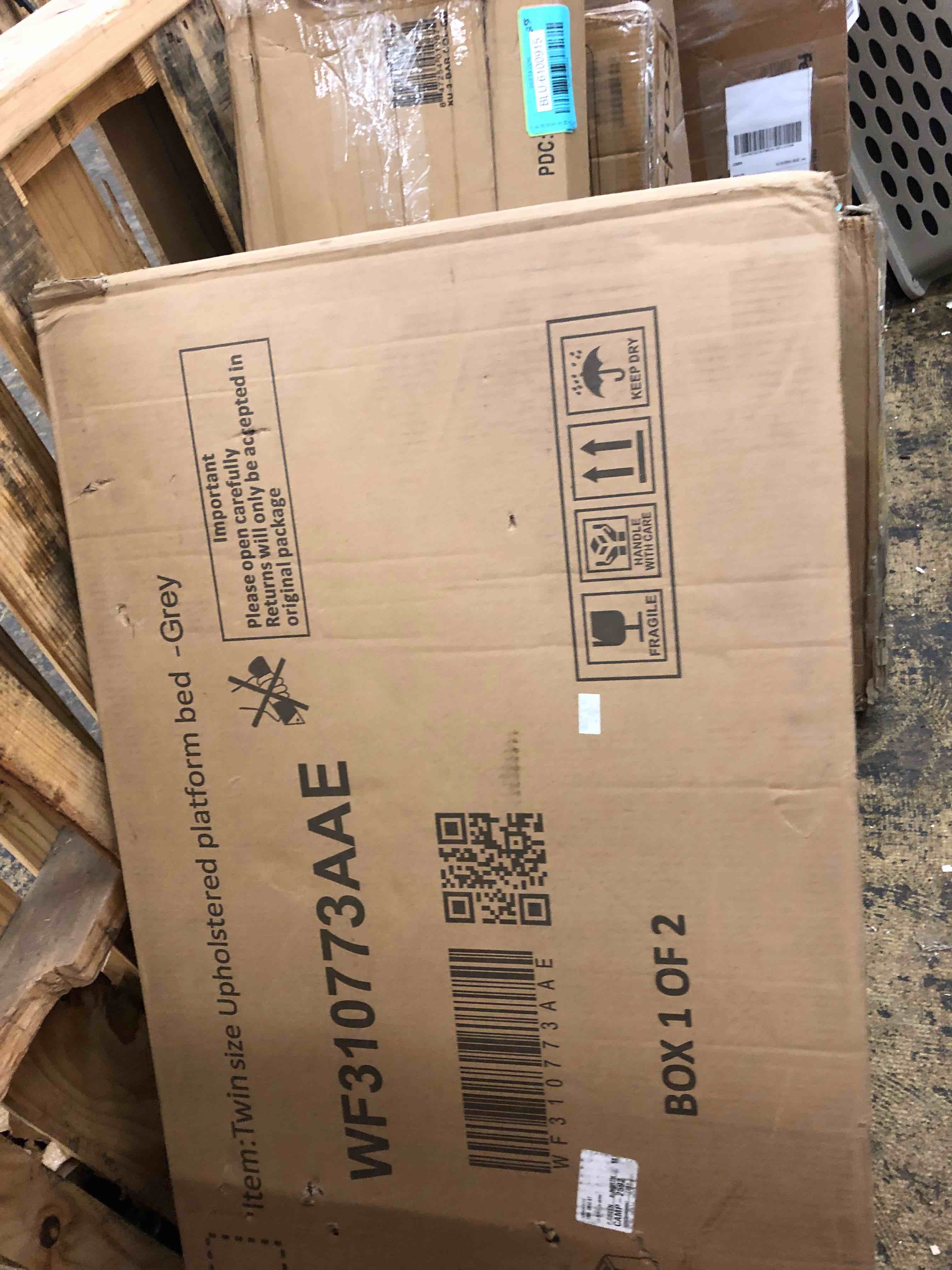 https://s3.amazonaws.com/lotting-images-prod/phillipi/BLU6100913_1719418761617.jpeg