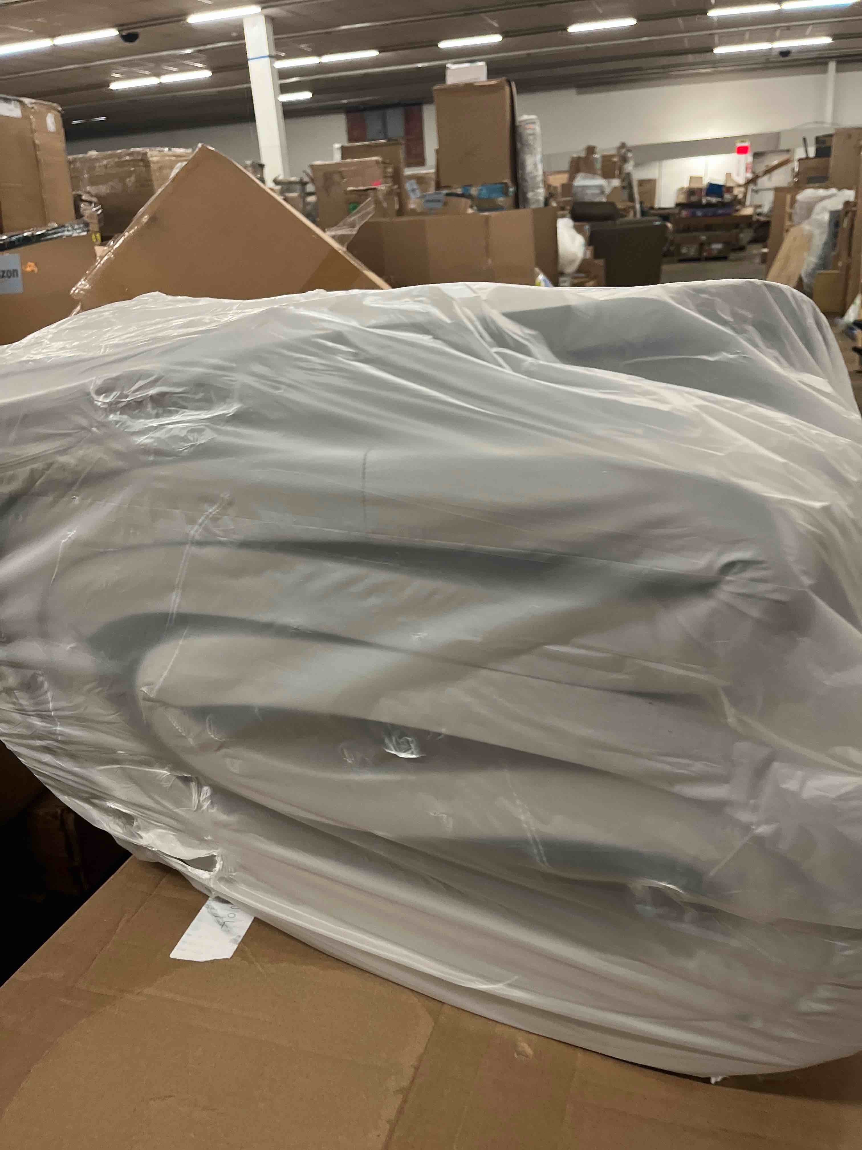 https://s3.amazonaws.com/lotting-images-prod/phillipi/BLU6100953_1716541227470.jpeg