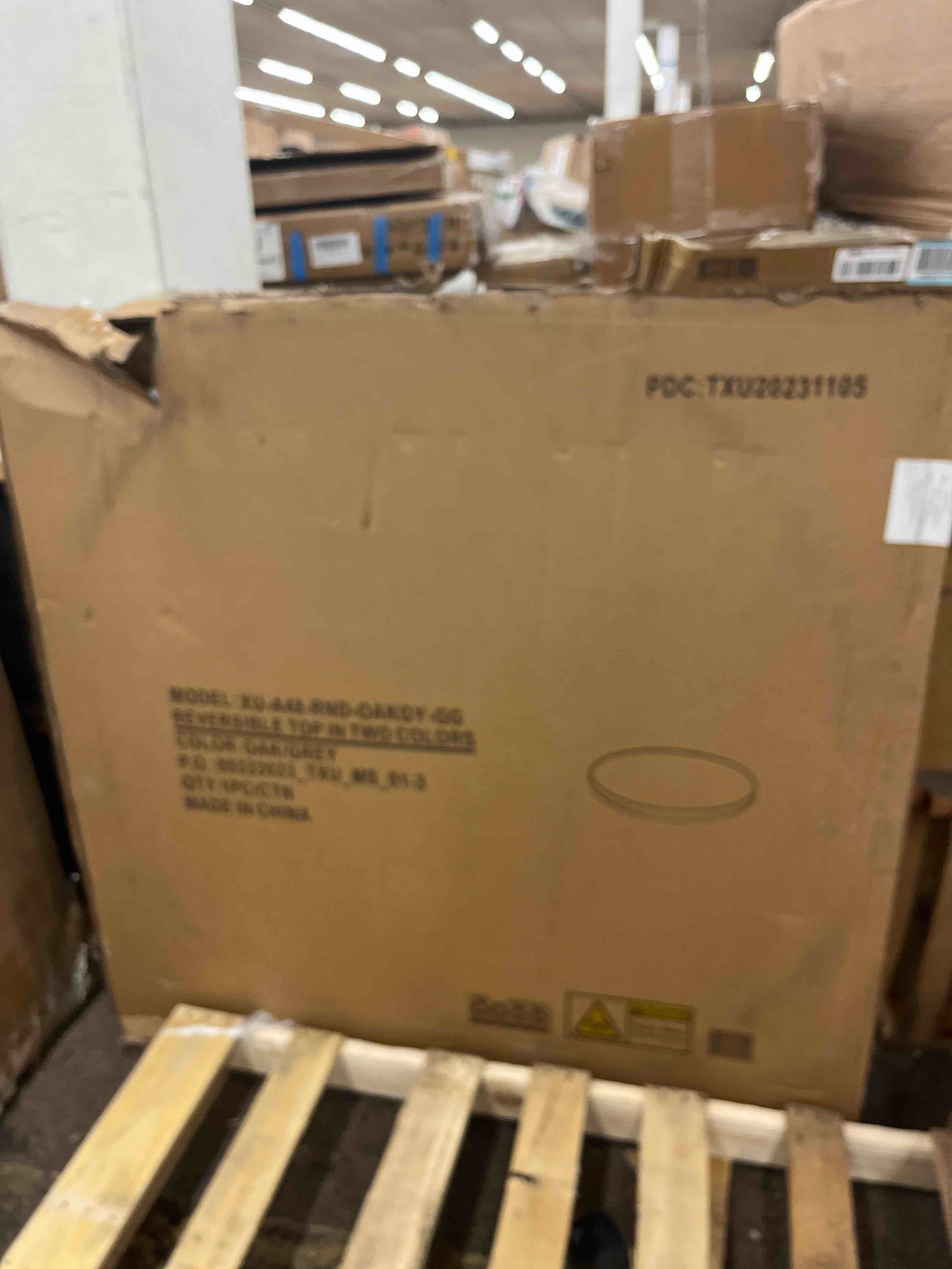 https://s3.amazonaws.com/lotting-images-prod/phillipi/BLU6100981_1716460931288.jpeg