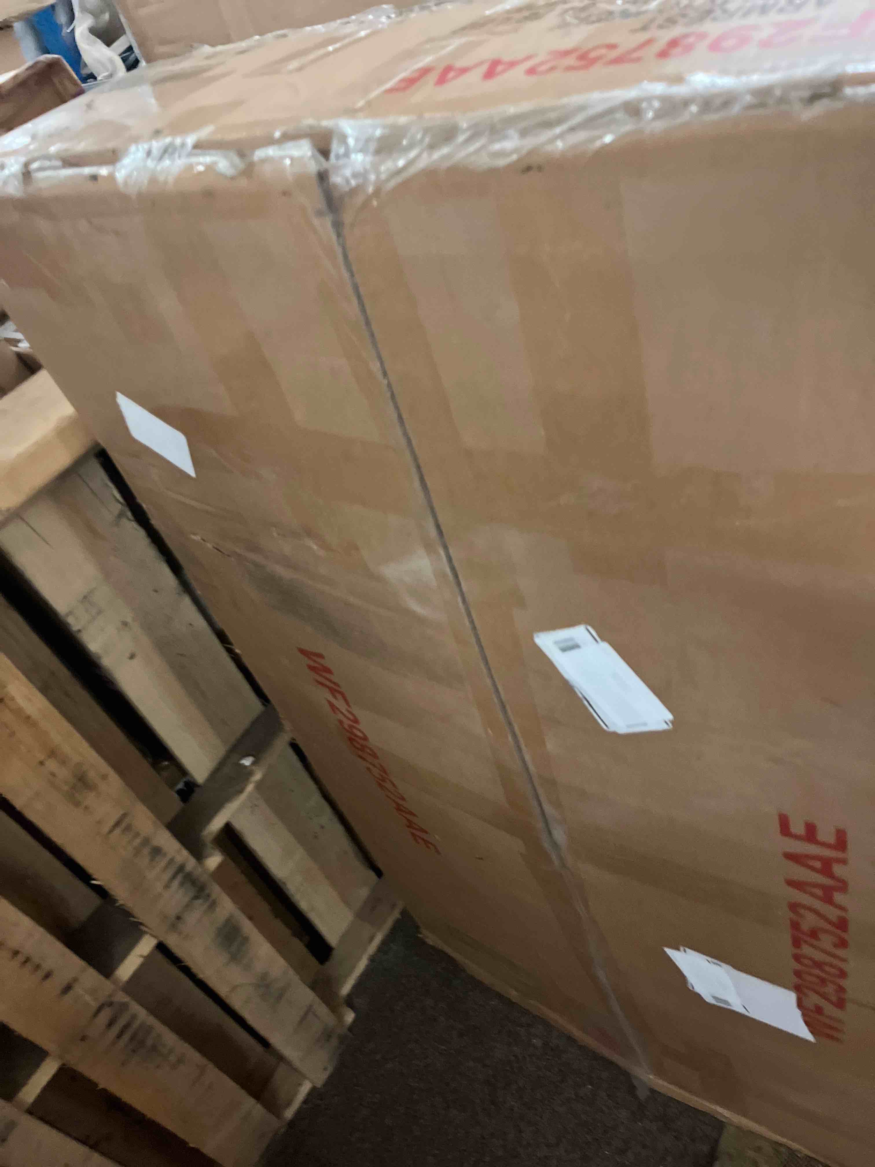 https://s3.amazonaws.com/lotting-images-prod/phillipi/BLU6101035_1716539389513.jpeg