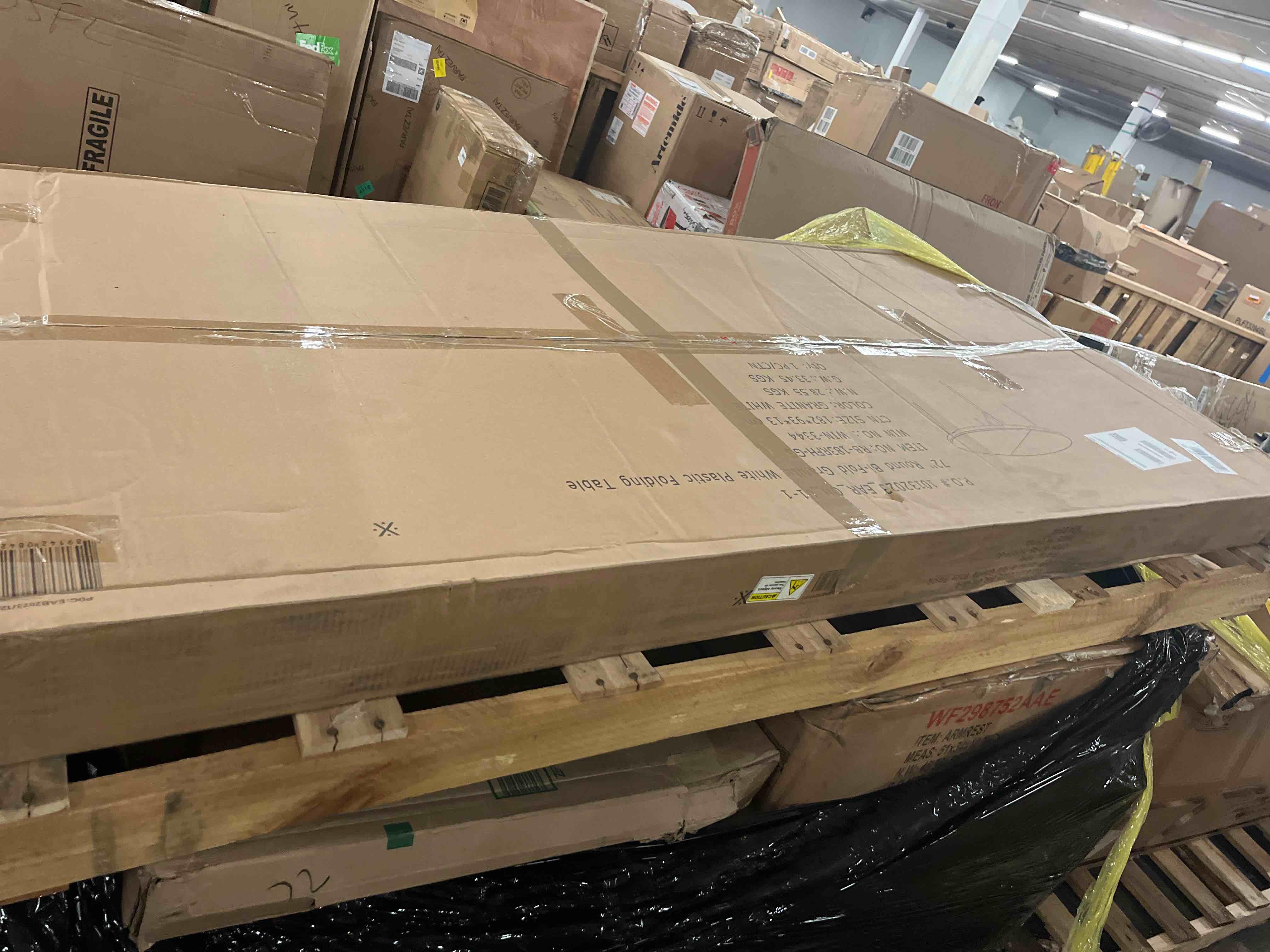 https://s3.amazonaws.com/lotting-images-prod/phillipi/BLU6101038_1716538822144.jpeg