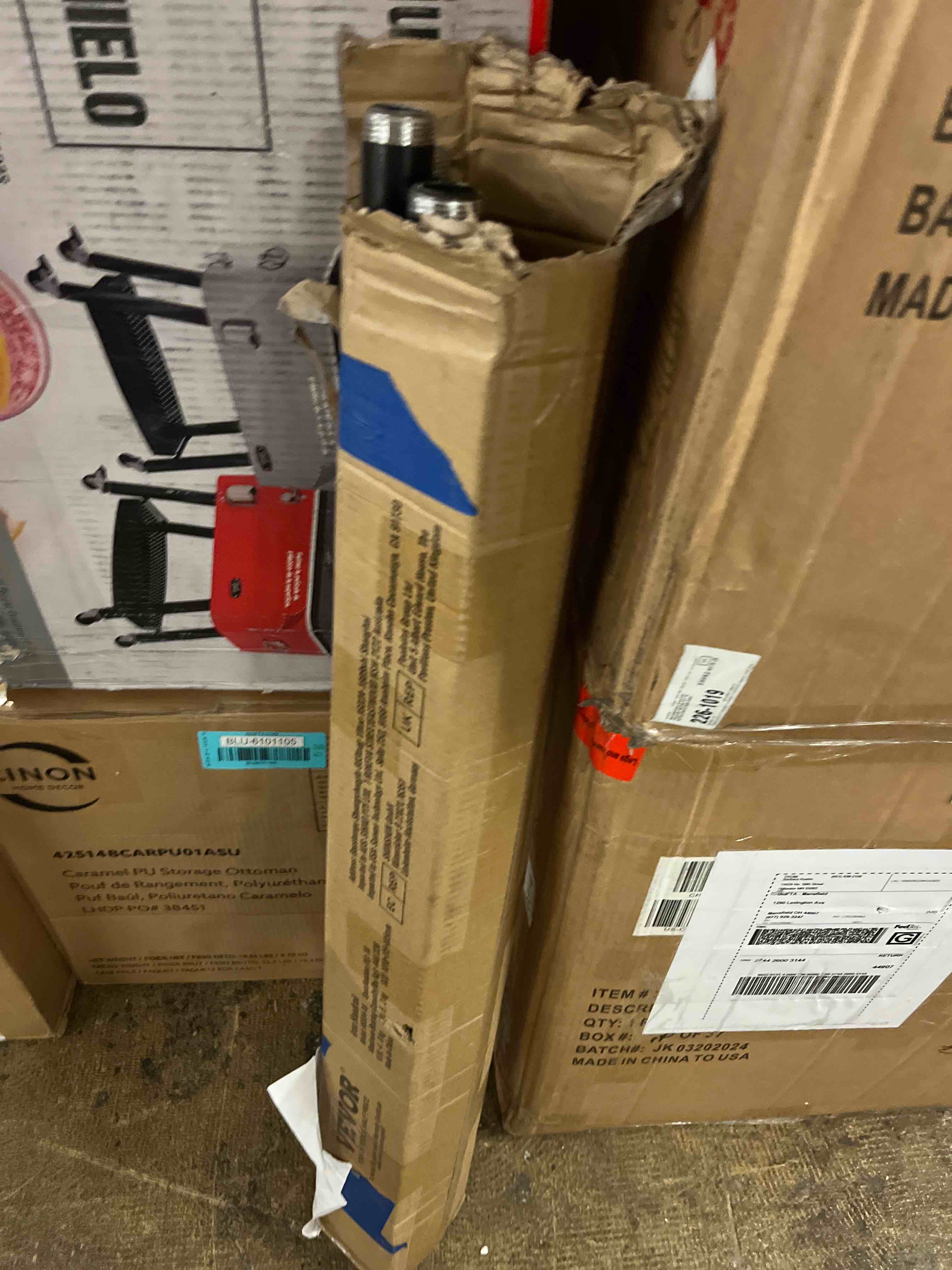 https://s3.amazonaws.com/lotting-images-prod/phillipi/BLU6101111_1716581939186.jpeg