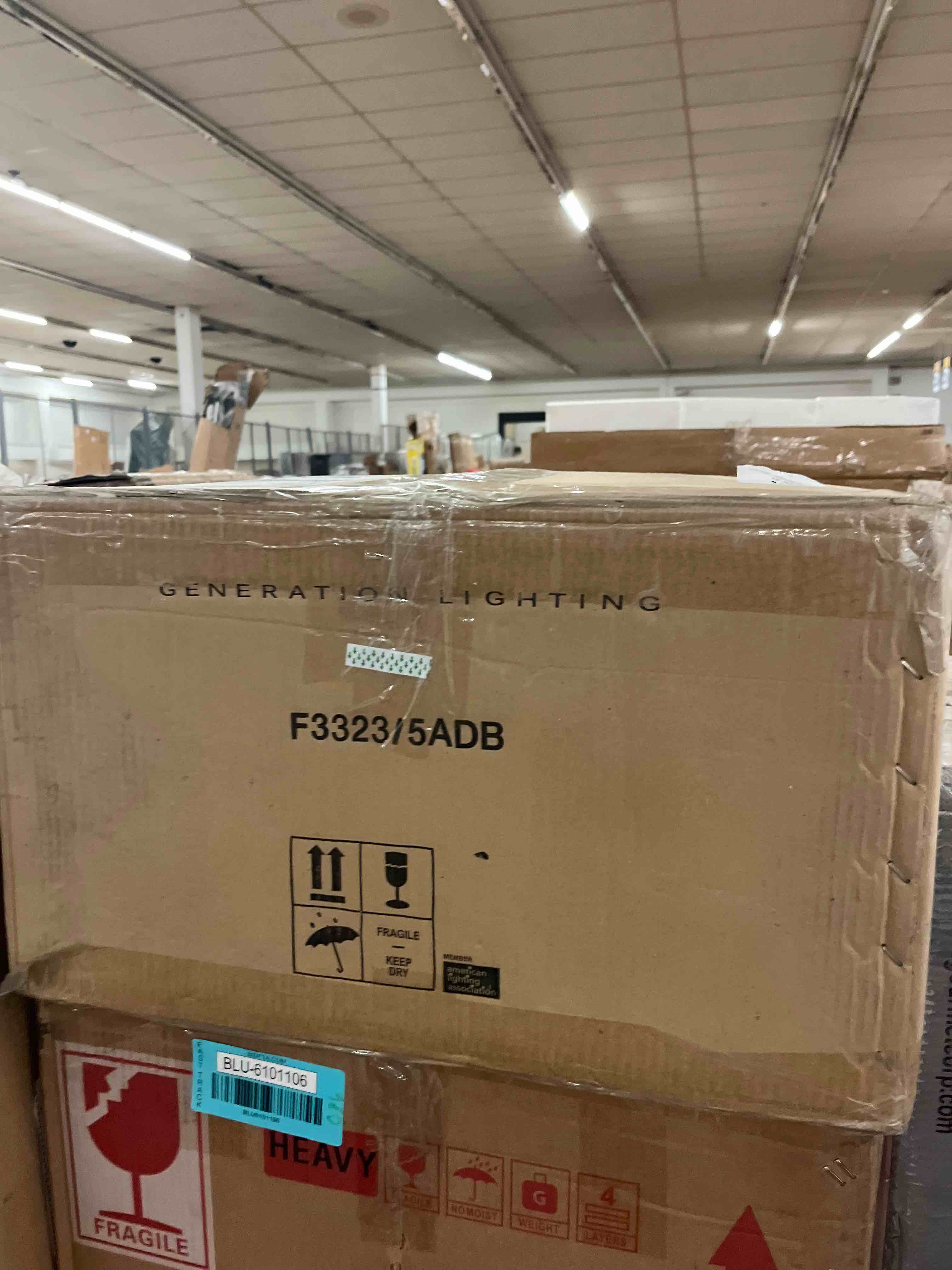 https://s3.amazonaws.com/lotting-images-prod/phillipi/BLU6101142_1716587465826.jpeg
