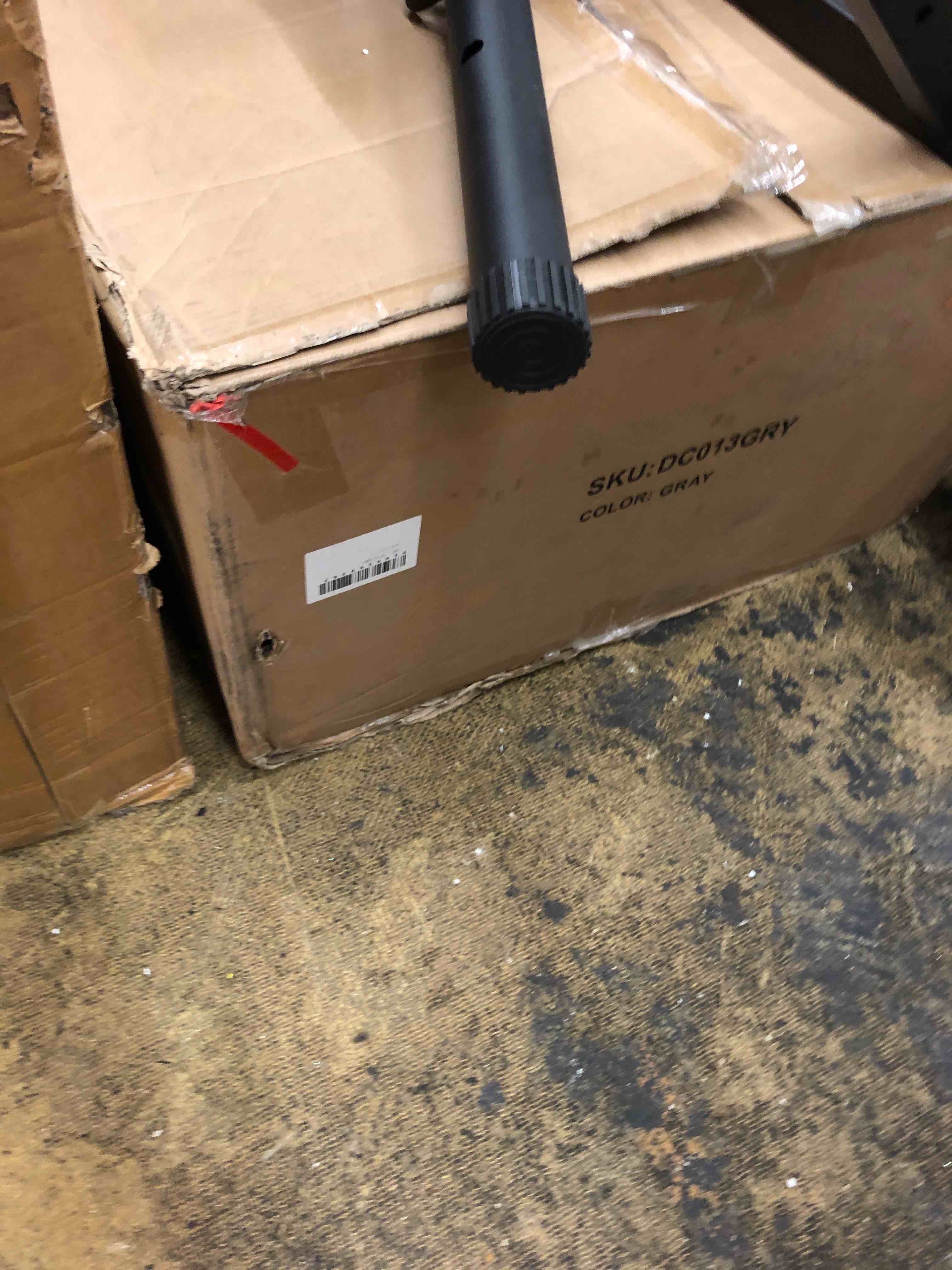https://s3.amazonaws.com/lotting-images-prod/phillipi/BLU6101701_1719419161461.jpeg