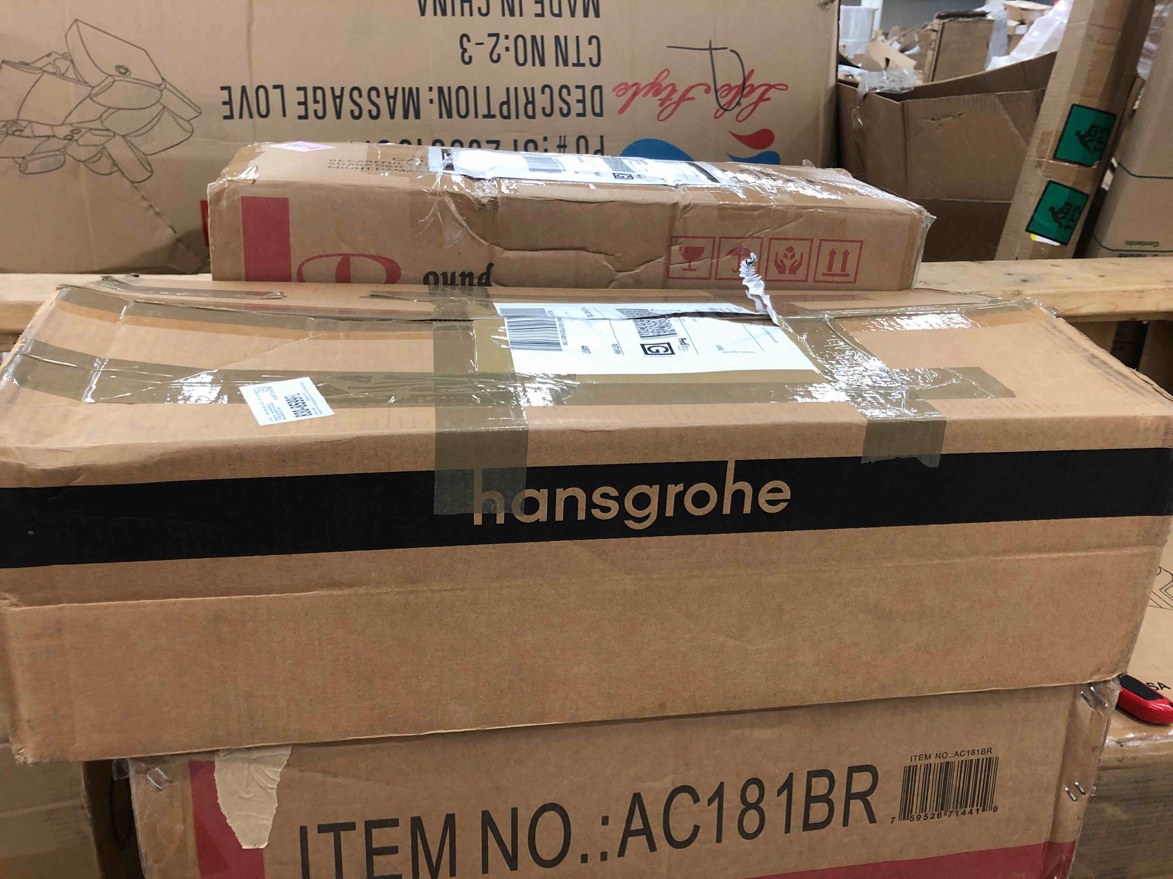 https://s3.amazonaws.com/lotting-images-prod/phillipi/BLU6101793_1719966404921.jpeg