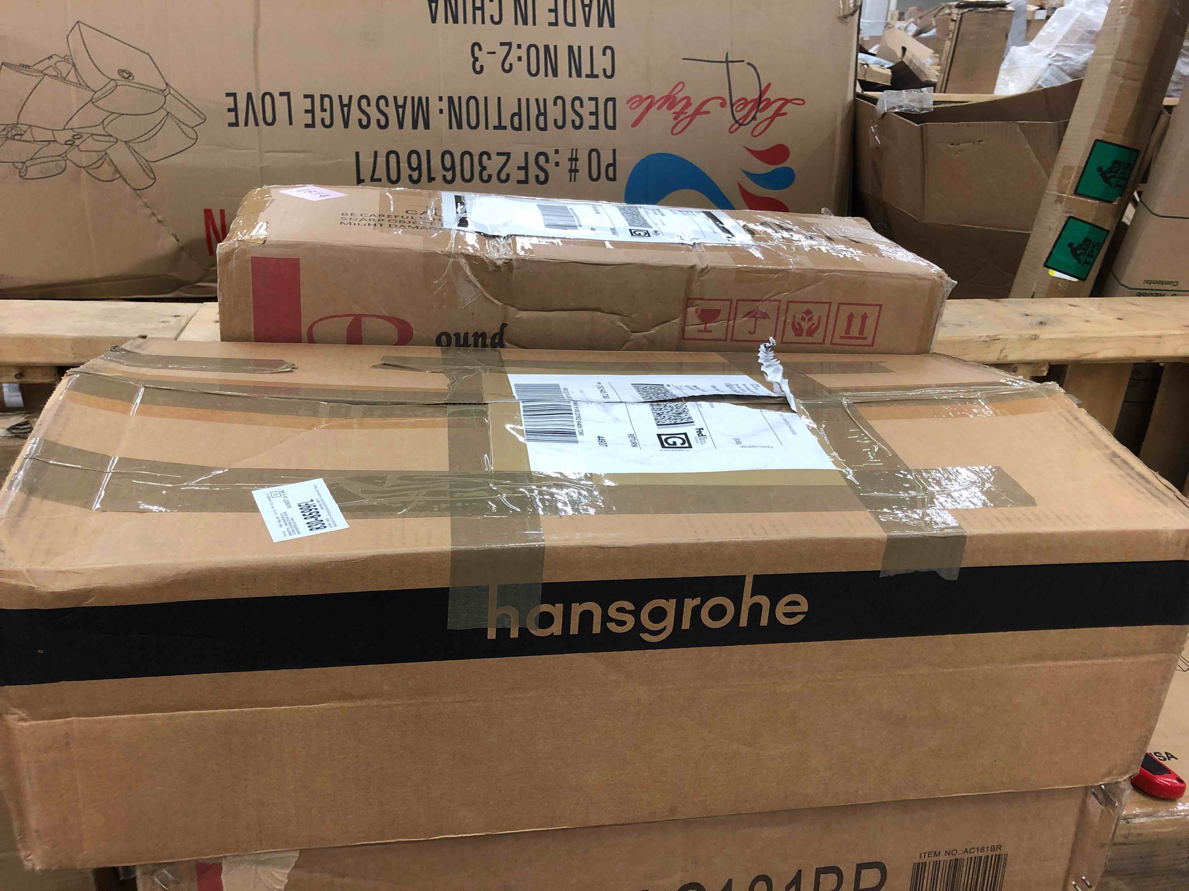 https://s3.amazonaws.com/lotting-images-prod/phillipi/BLU6101793_1719966406404.jpeg