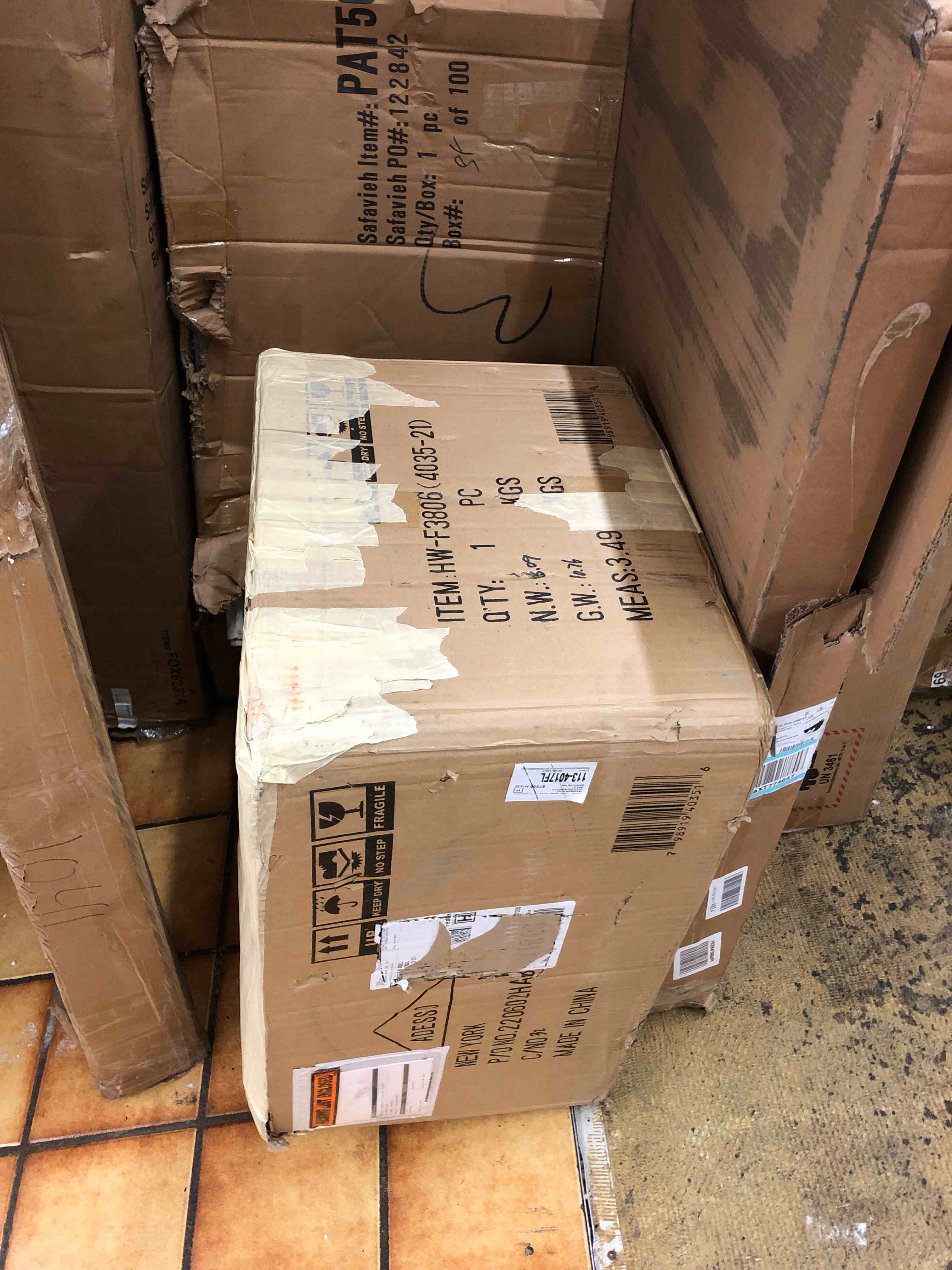 https://s3.amazonaws.com/lotting-images-prod/phillipi/BLU6102120_1720655012449.jpeg