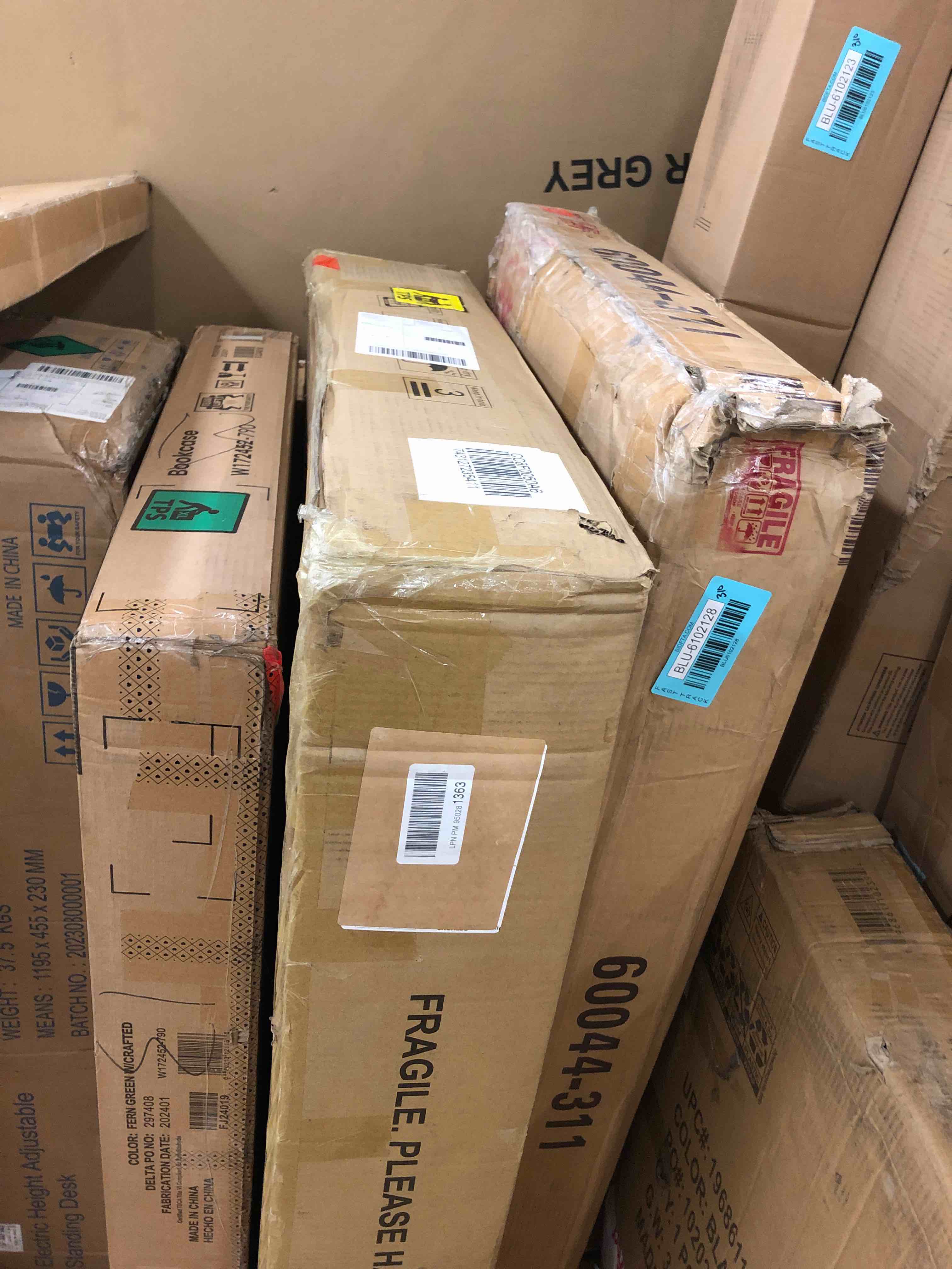 https://s3.amazonaws.com/lotting-images-prod/phillipi/BLU6102129_1720655927516.jpeg