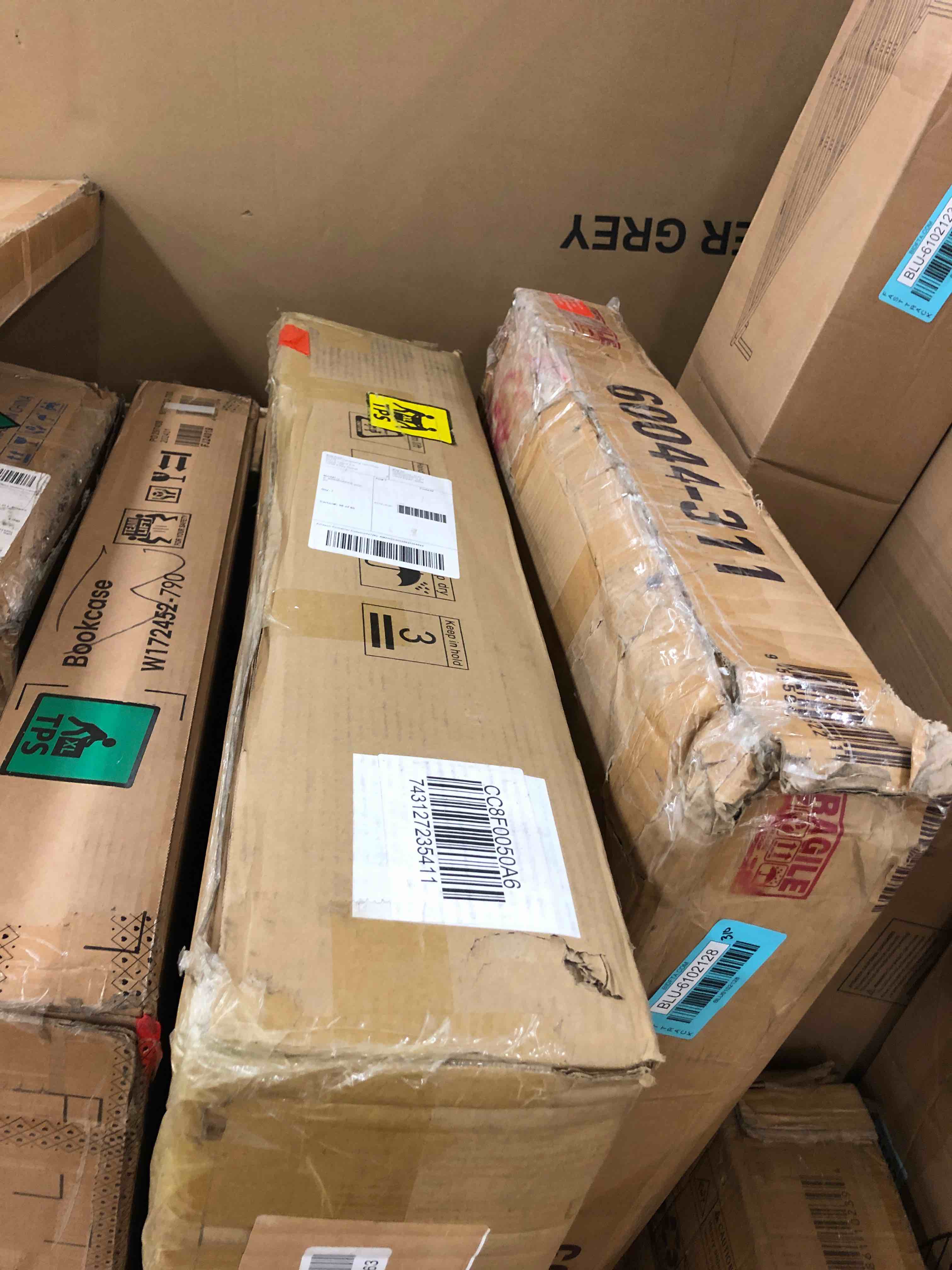 https://s3.amazonaws.com/lotting-images-prod/phillipi/BLU6102129_1720655929281.jpeg