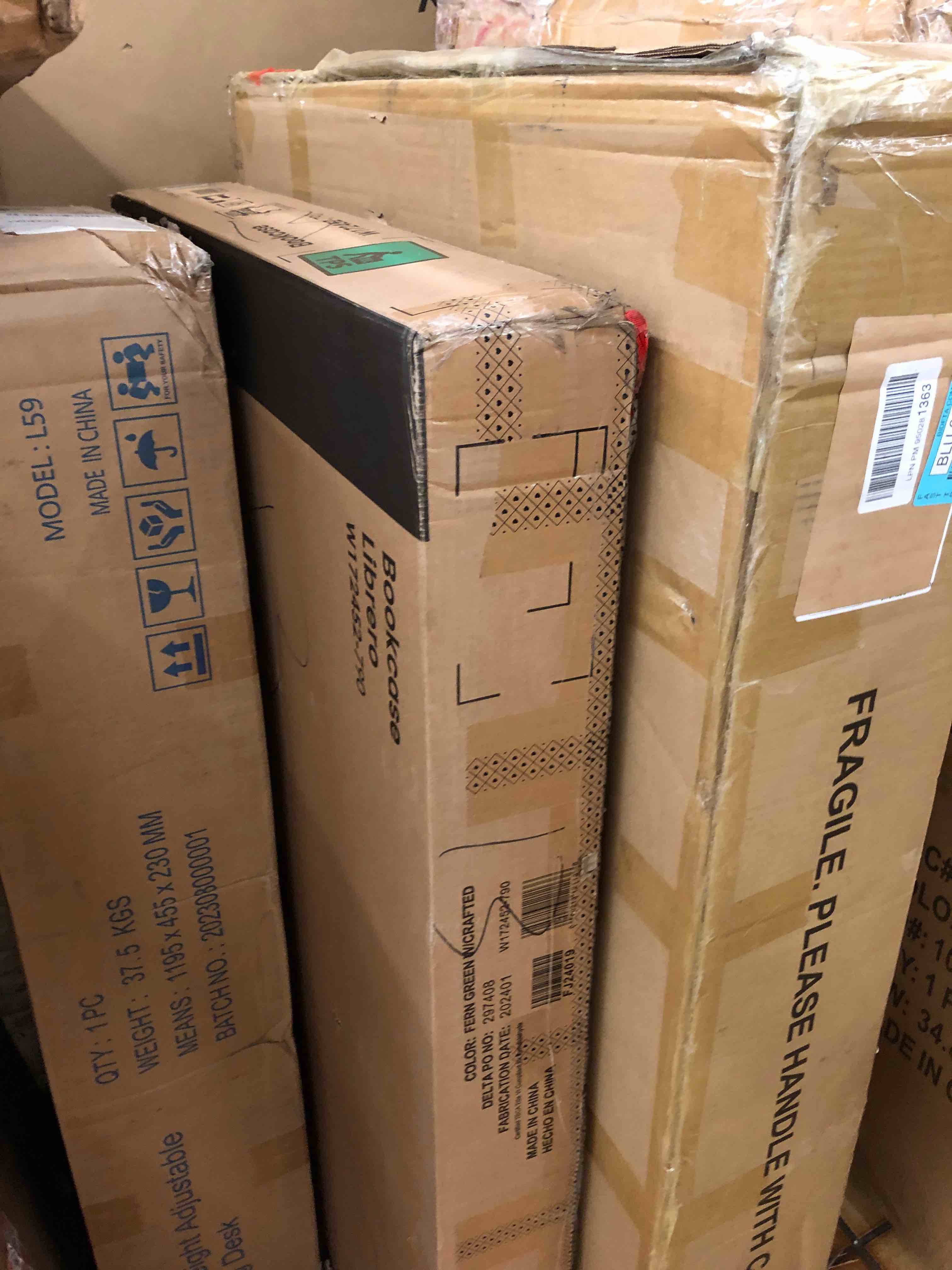 https://s3.amazonaws.com/lotting-images-prod/phillipi/BLU6102130_1720655971934.jpeg