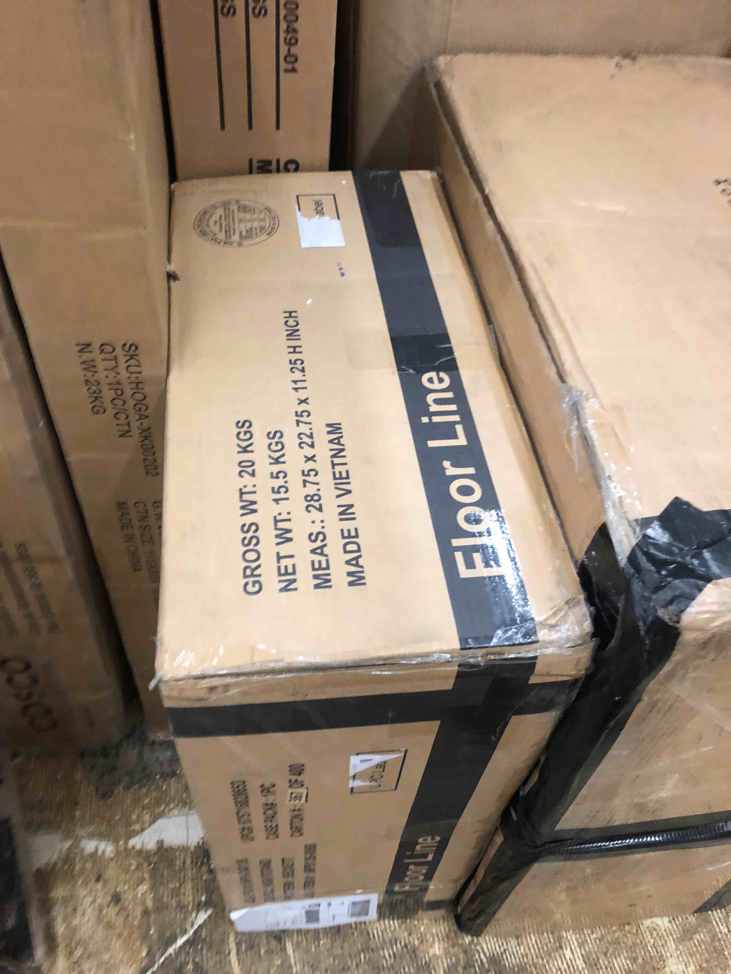 https://s3.amazonaws.com/lotting-images-prod/phillipi/BLU6102170_1720711017853.jpeg