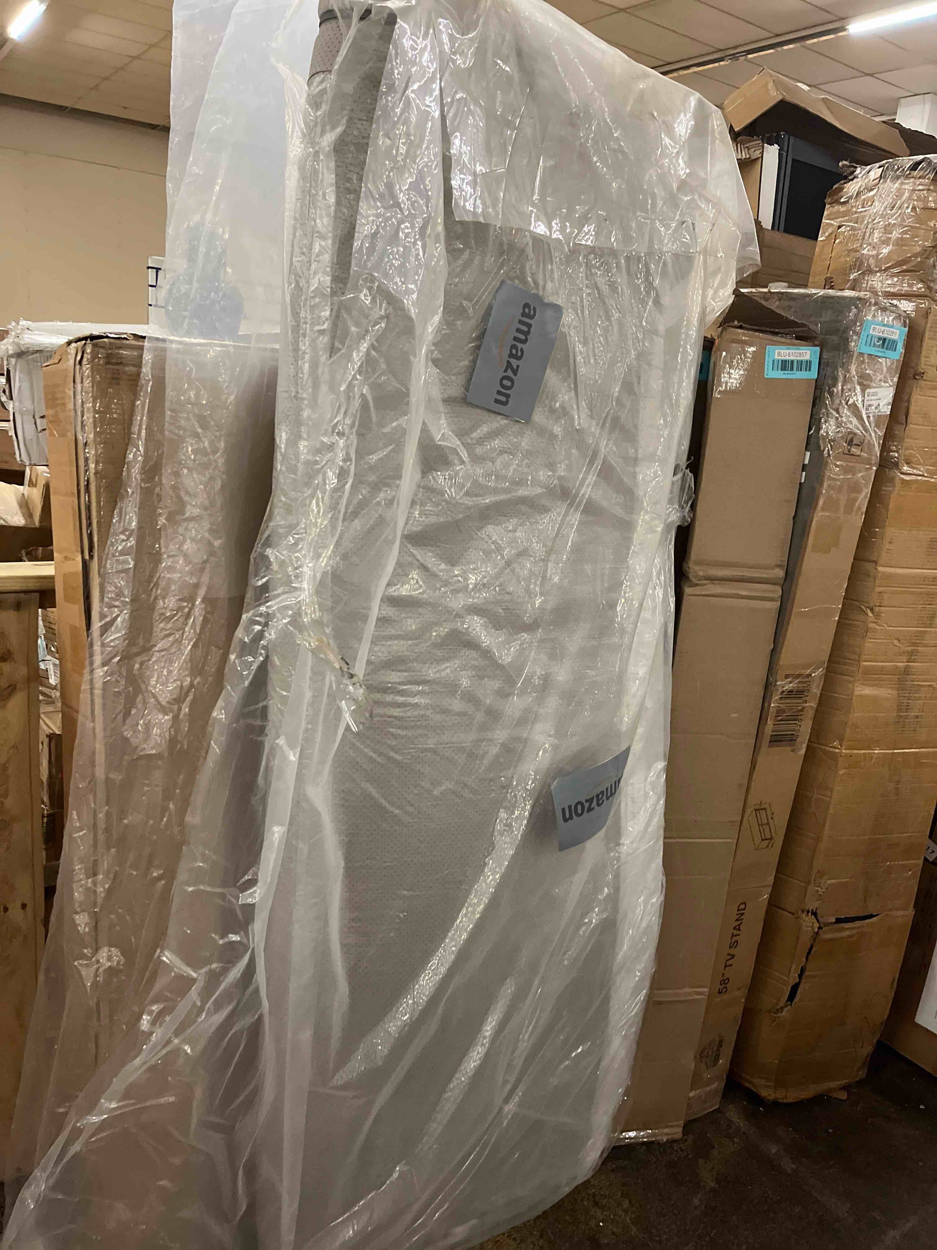 https://s3.amazonaws.com/lotting-images-prod/phillipi/BLU6102855_1718179232059.jpeg