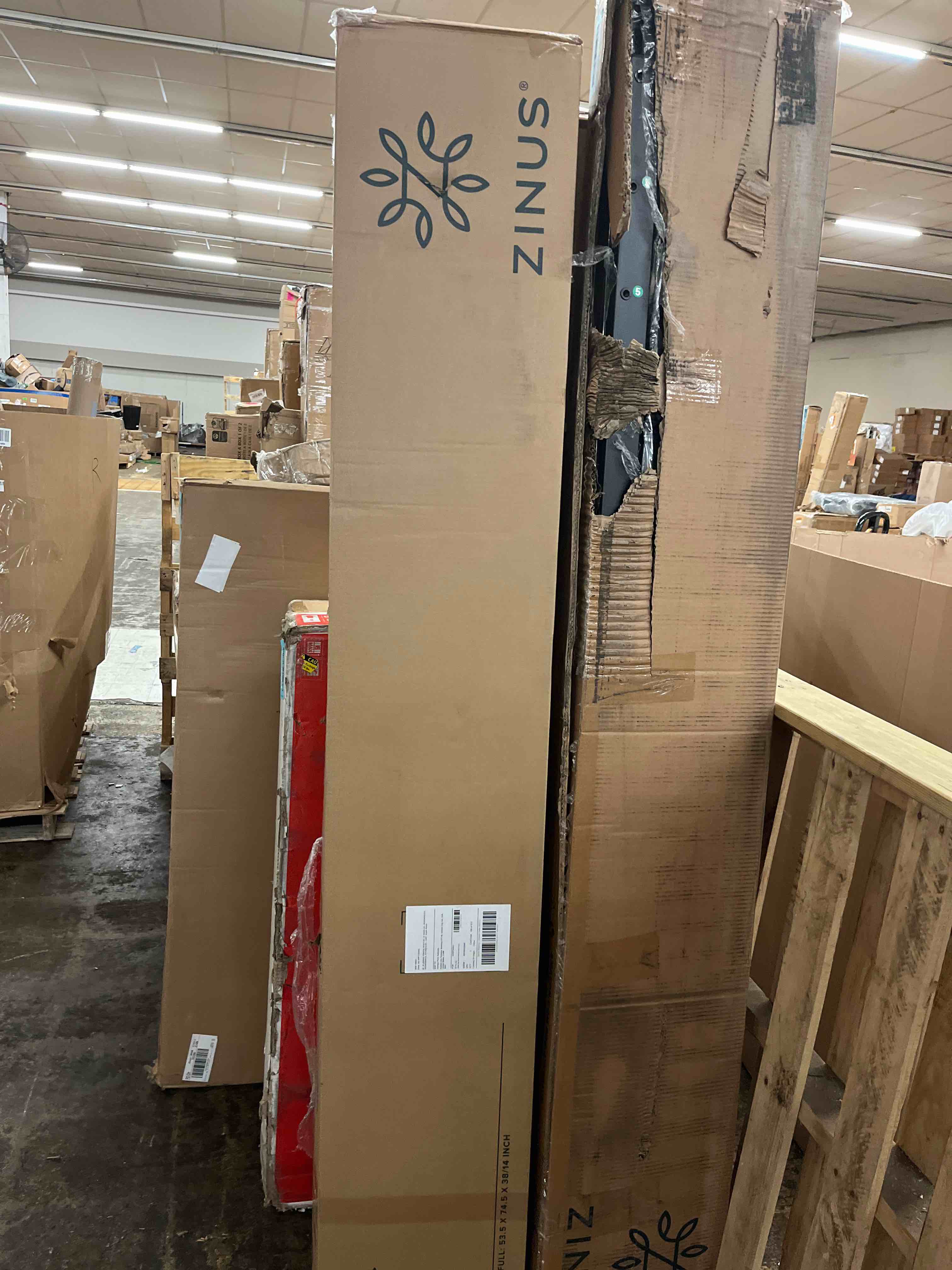 https://s3.amazonaws.com/lotting-images-prod/phillipi/BLU6102860_1718178470799.jpeg