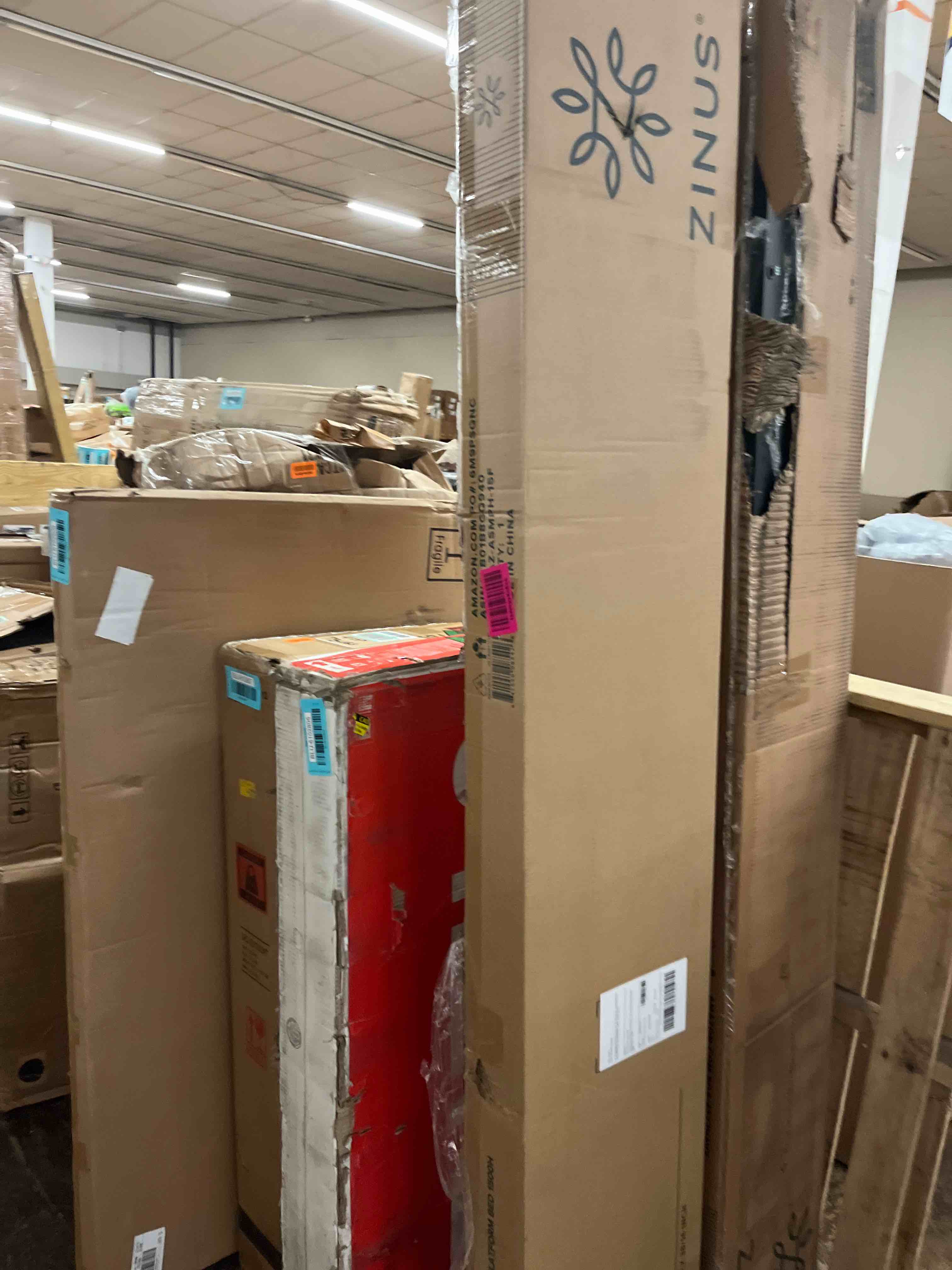 https://s3.amazonaws.com/lotting-images-prod/phillipi/BLU6102860_1718178472811.jpeg