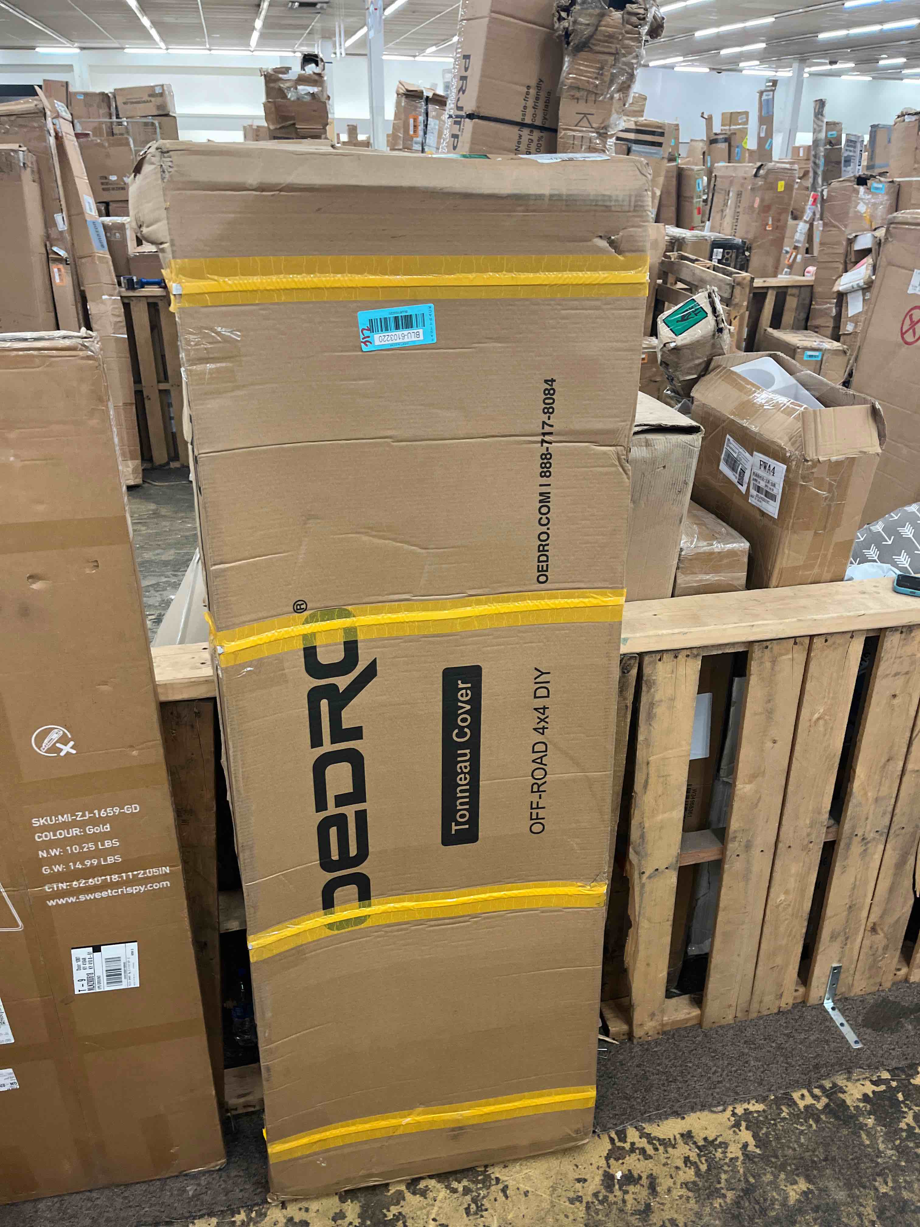https://s3.amazonaws.com/lotting-images-prod/phillipi/BLU6103220_1718999690864.jpeg