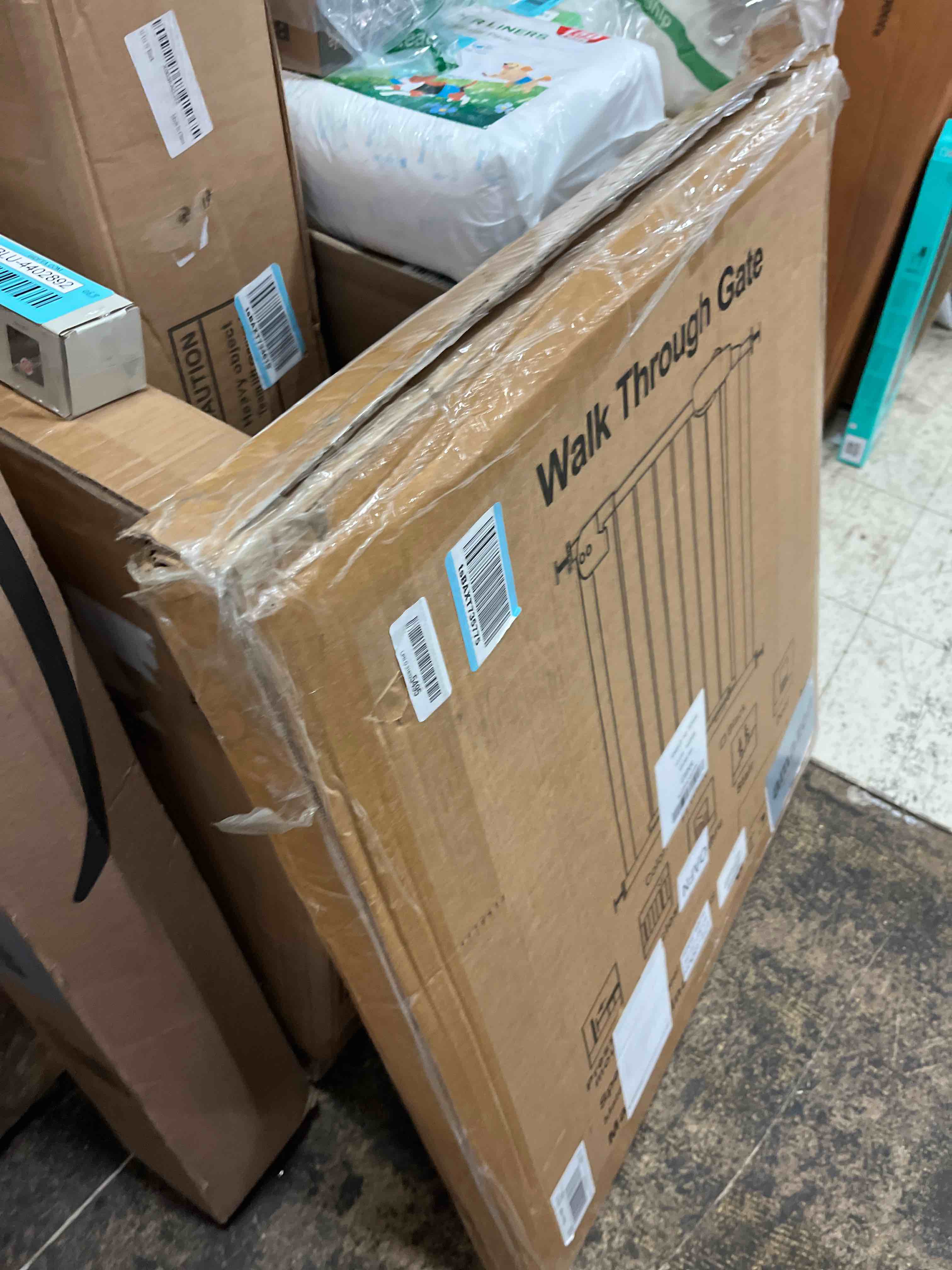 https://s3.amazonaws.com/lotting-images-prod/phillipi/BLU6103516_1752620980942.jpeg