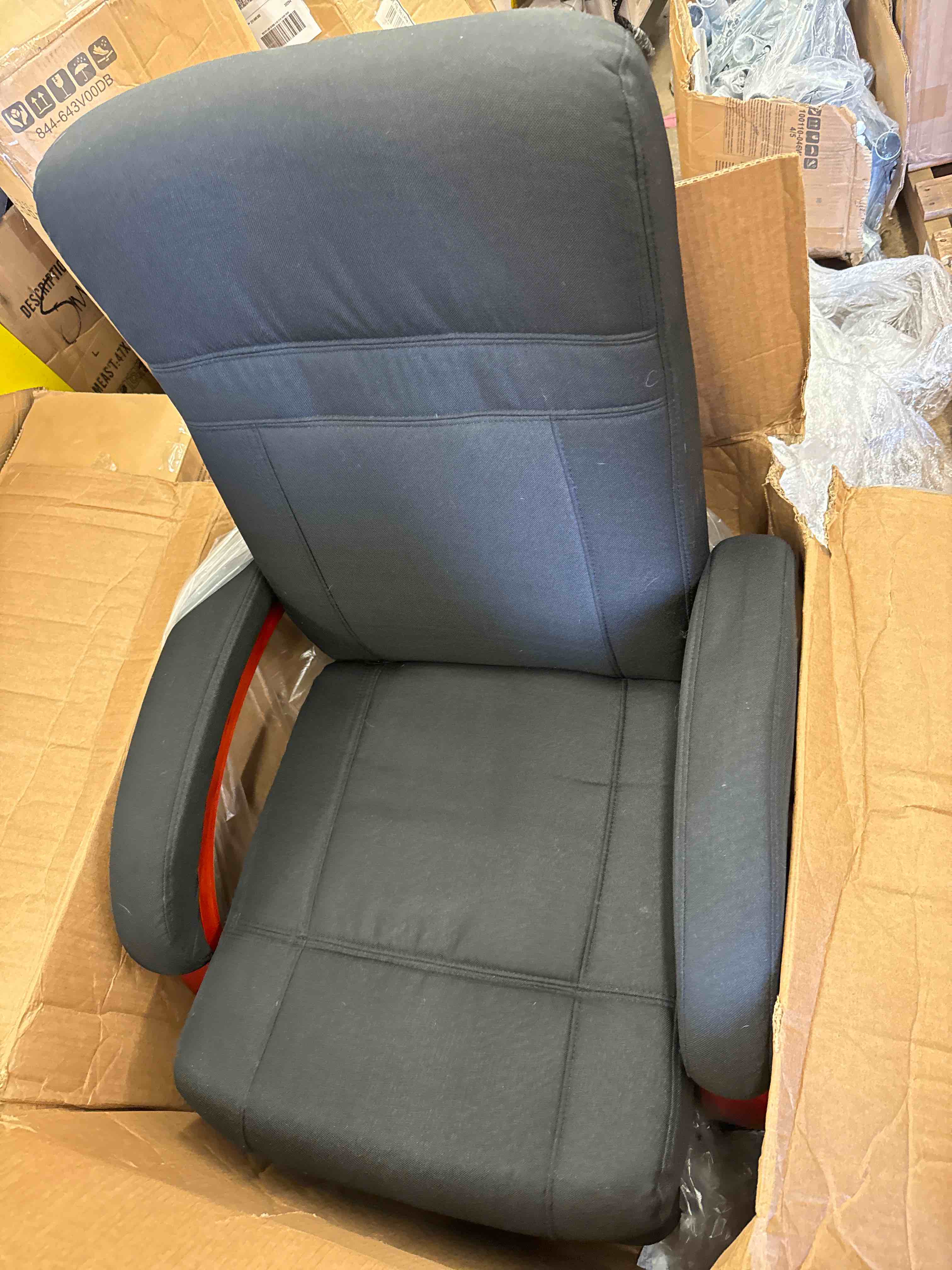 https://s3.amazonaws.com/lotting-images-prod/phillipi/BLU6129601_1722023097968.jpeg