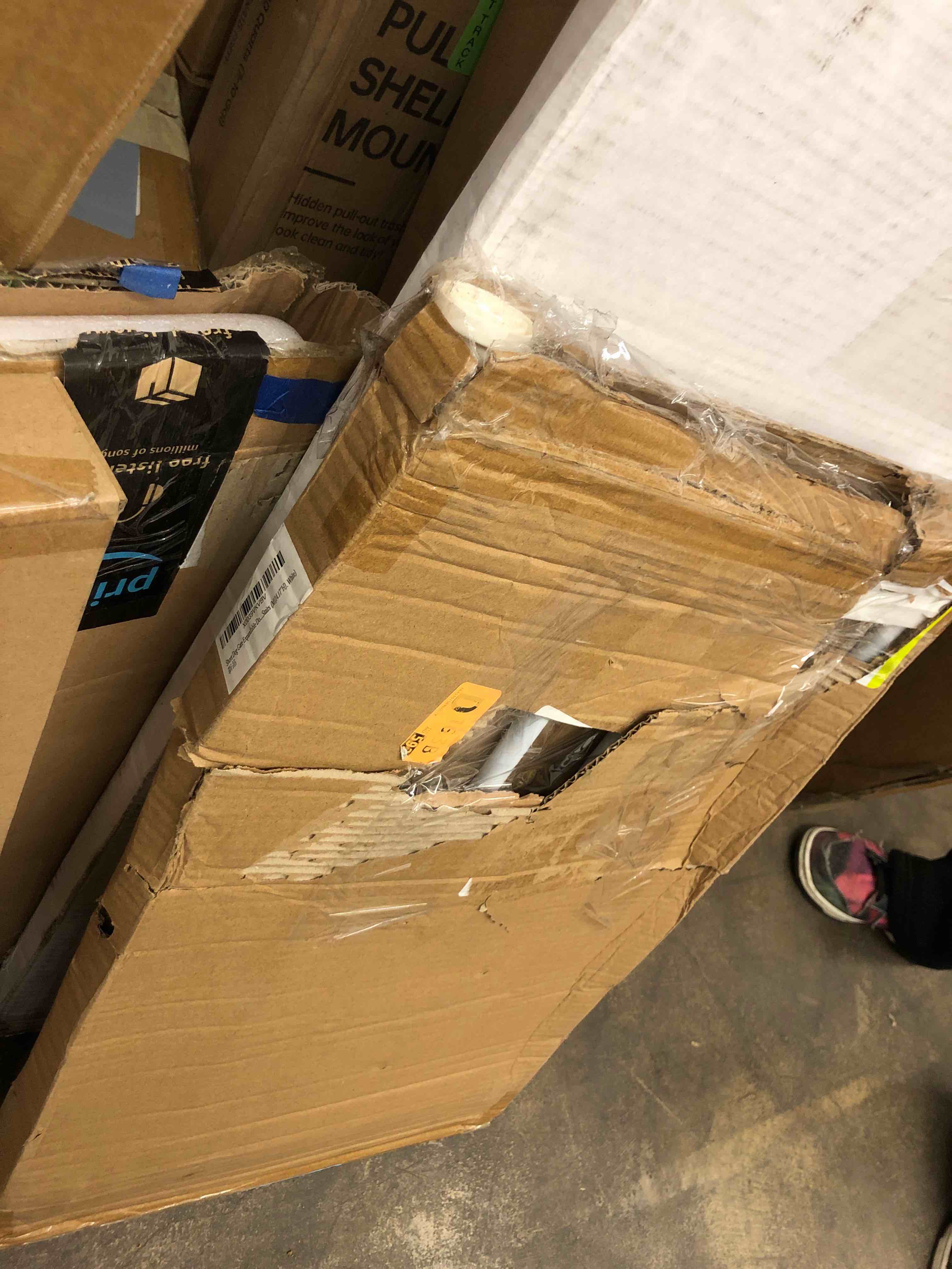 https://s3.amazonaws.com/lotting-images-prod/phillipi/BLU6130613_1729799247620.jpeg