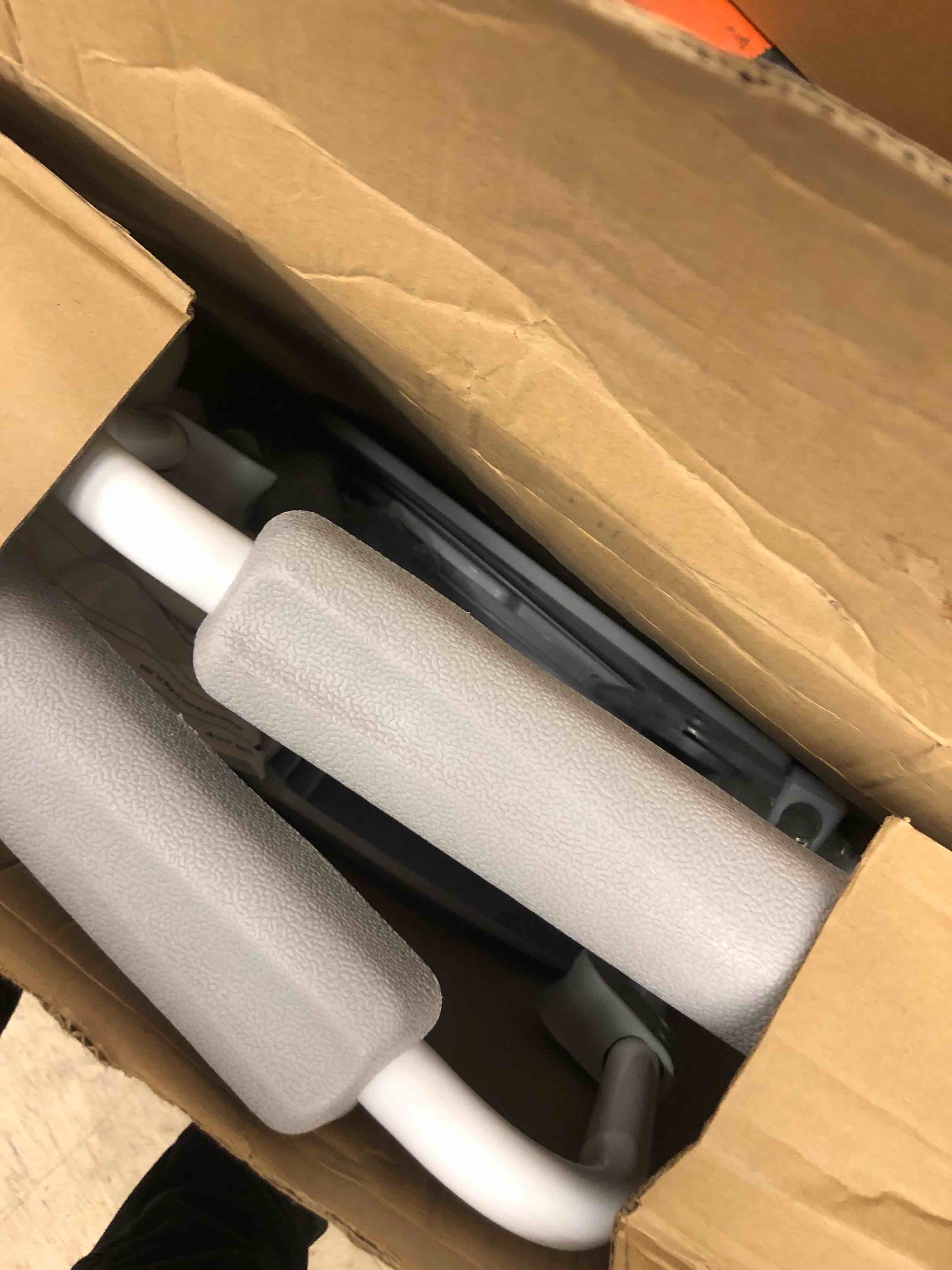 https://s3.amazonaws.com/lotting-images-prod/phillipi/BLU6130818_1730386078059.jpeg