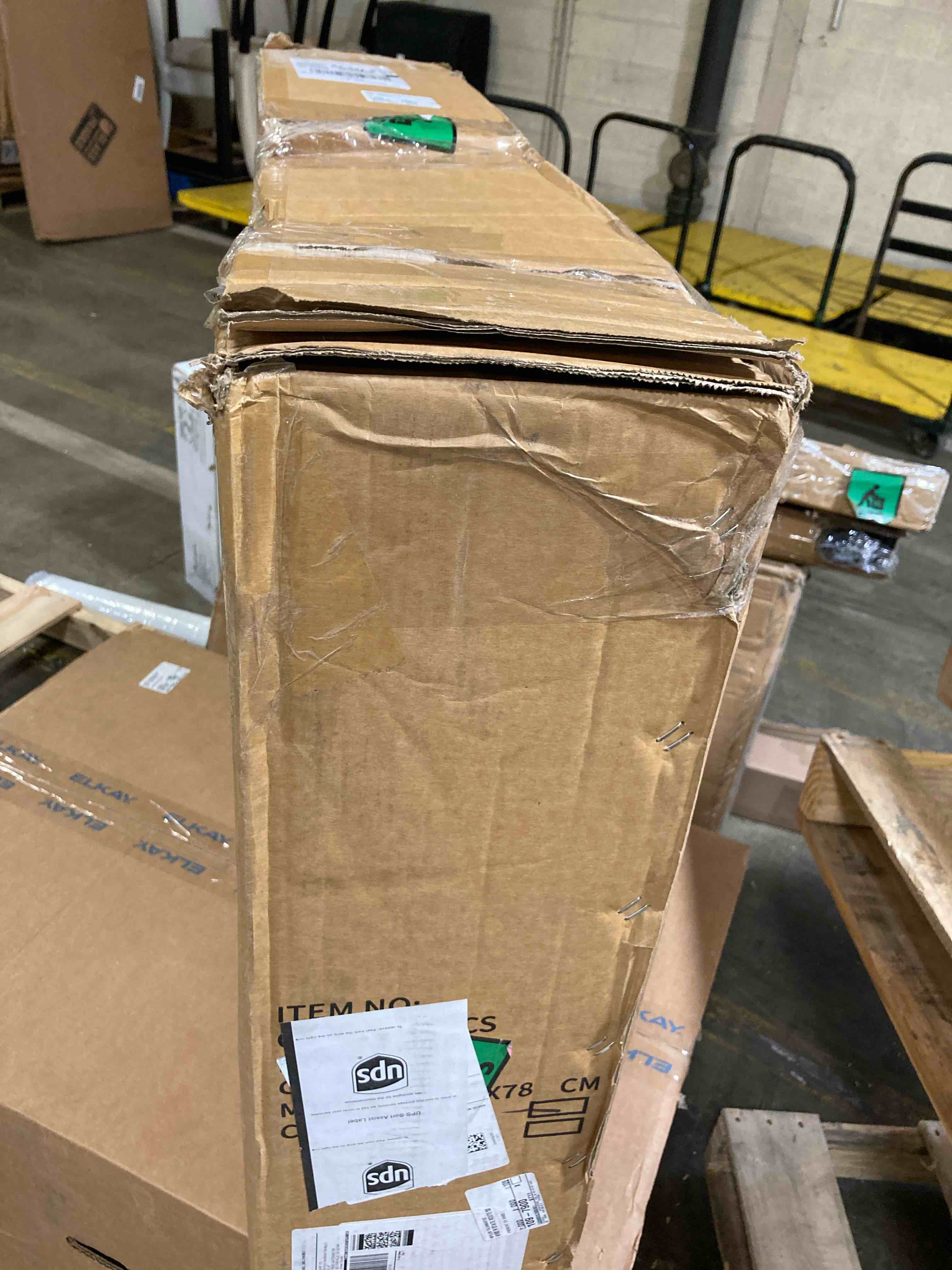 https://s3.amazonaws.com/lotting-images-prod/phillipi/BLU6132431_1711565183134.jpeg