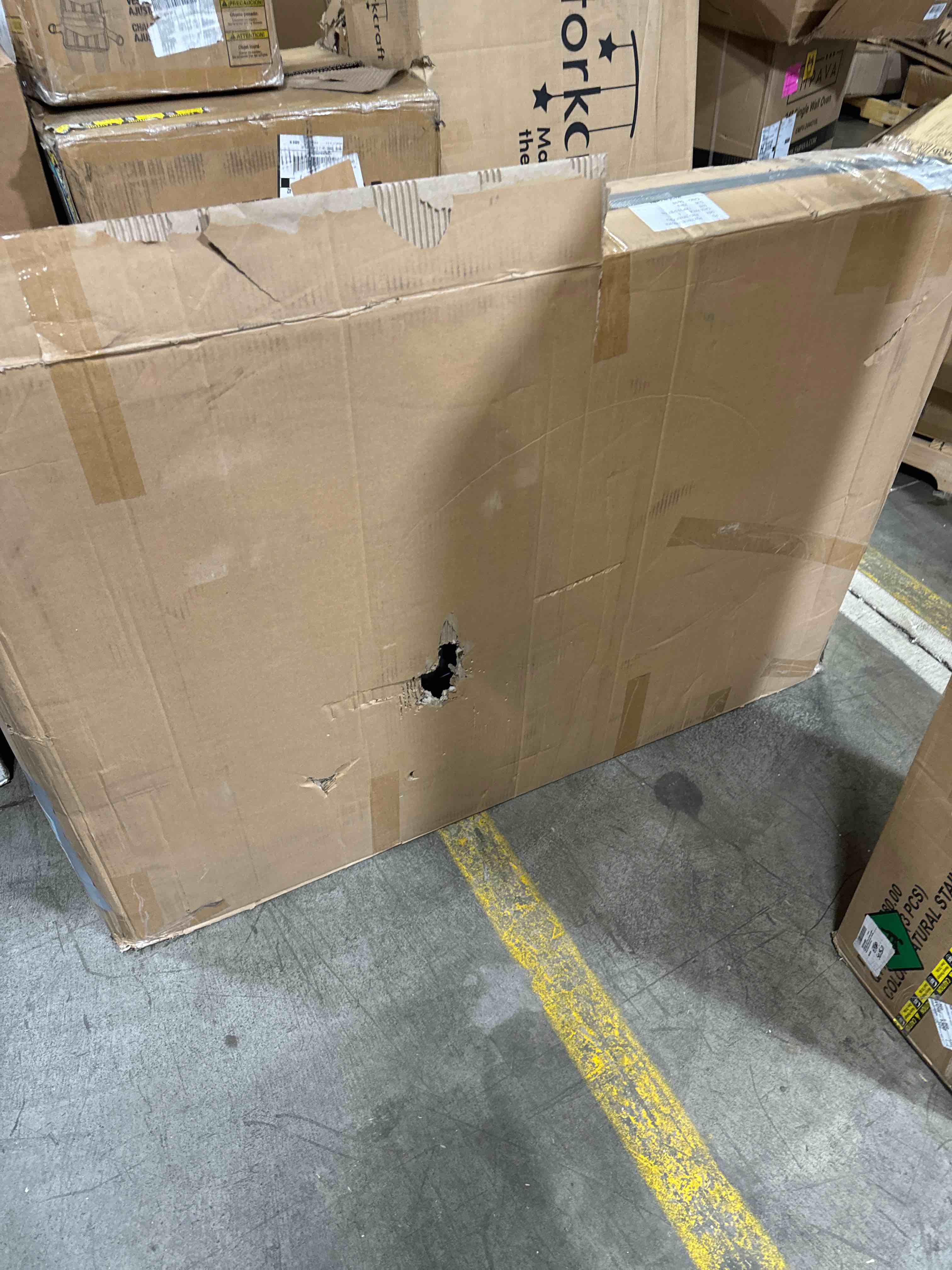 https://s3.amazonaws.com/lotting-images-prod/phillipi/BLU6132491_1711644455455.jpeg