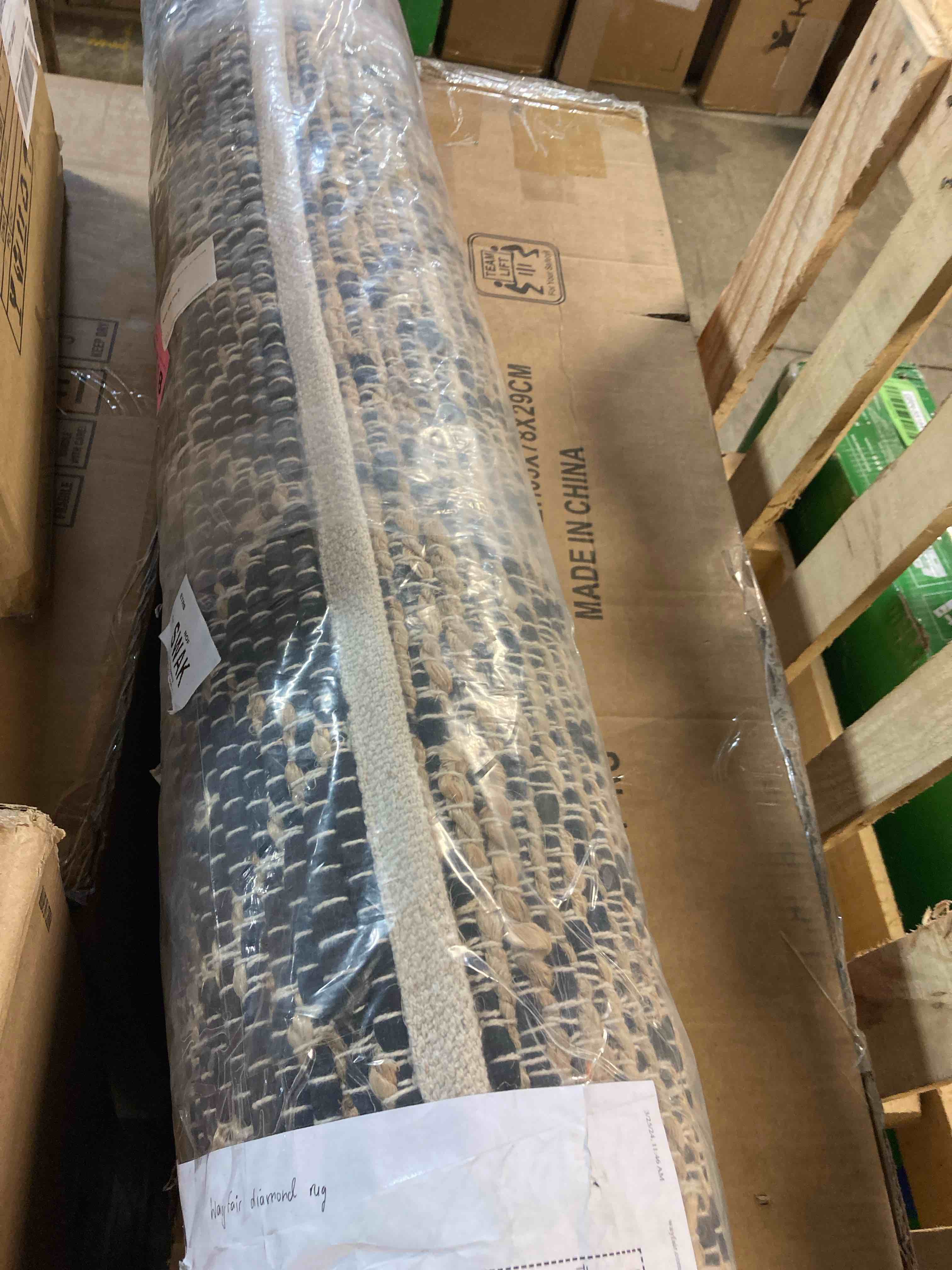 https://s3.amazonaws.com/lotting-images-prod/phillipi/BLU6132613_1711983737176.jpeg