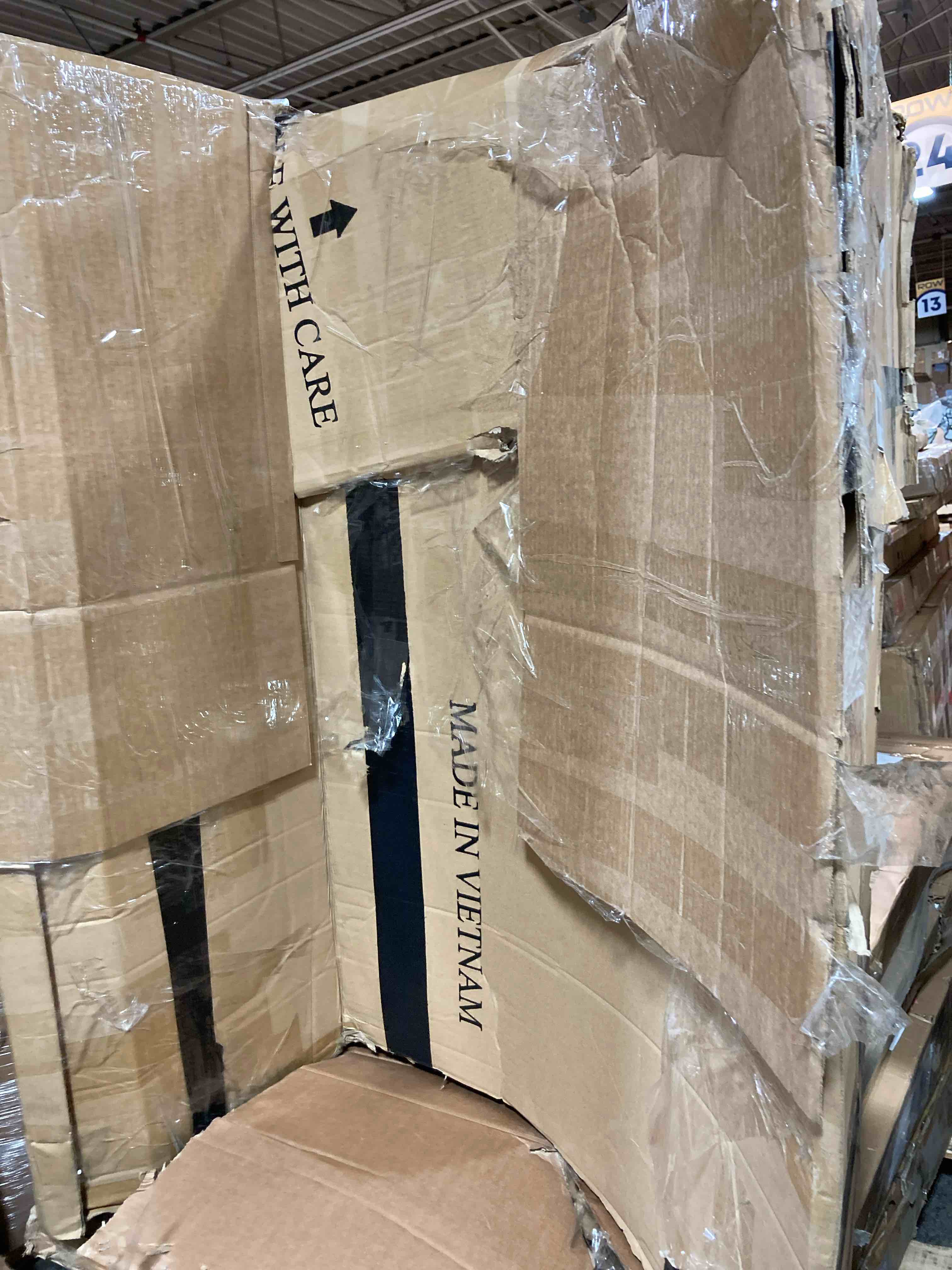 https://s3.amazonaws.com/lotting-images-prod/phillipi/BLU6133164_1712848725135.jpeg