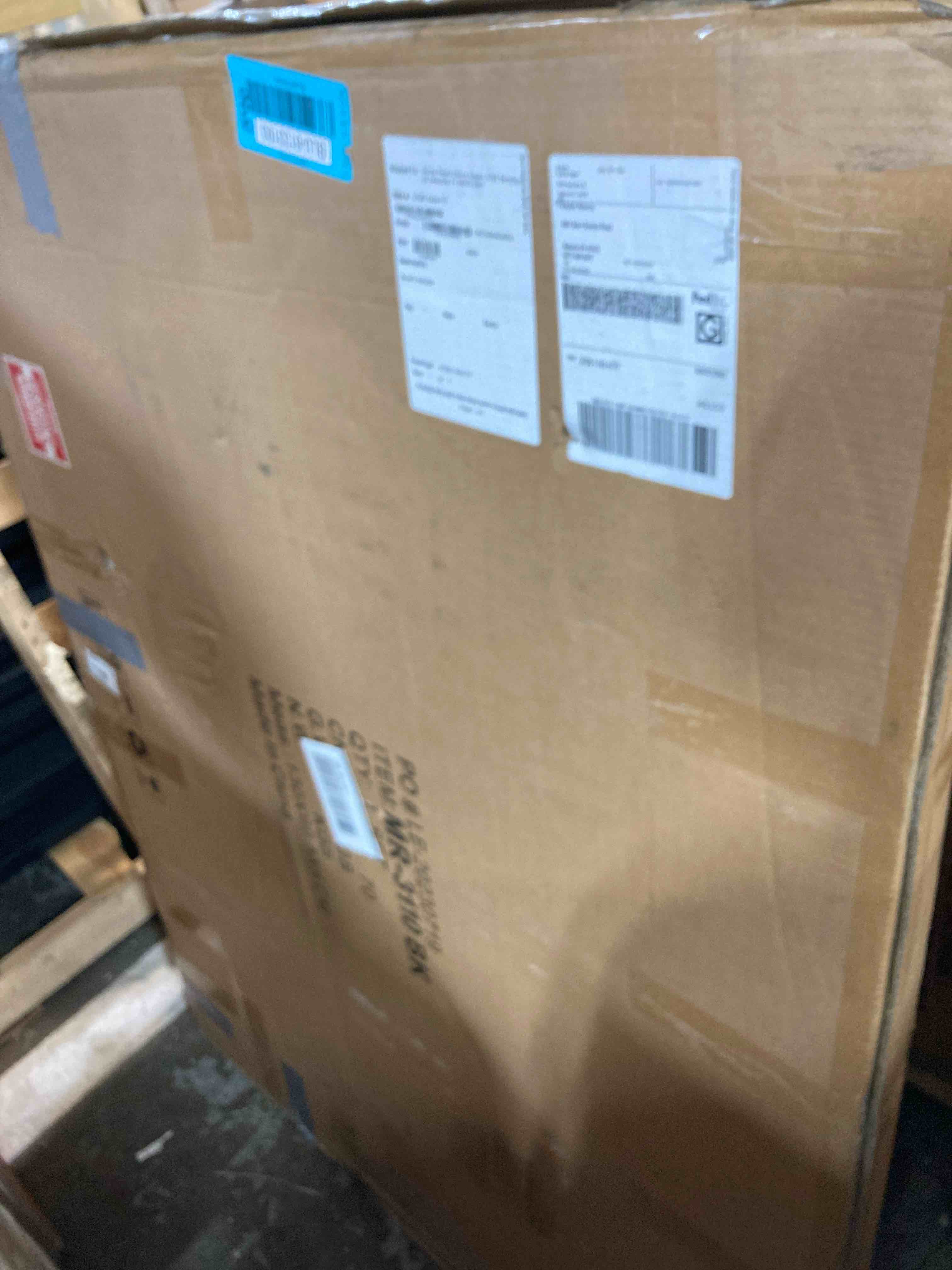 https://s3.amazonaws.com/lotting-images-prod/phillipi/BLU6133193_1712855188286.jpeg