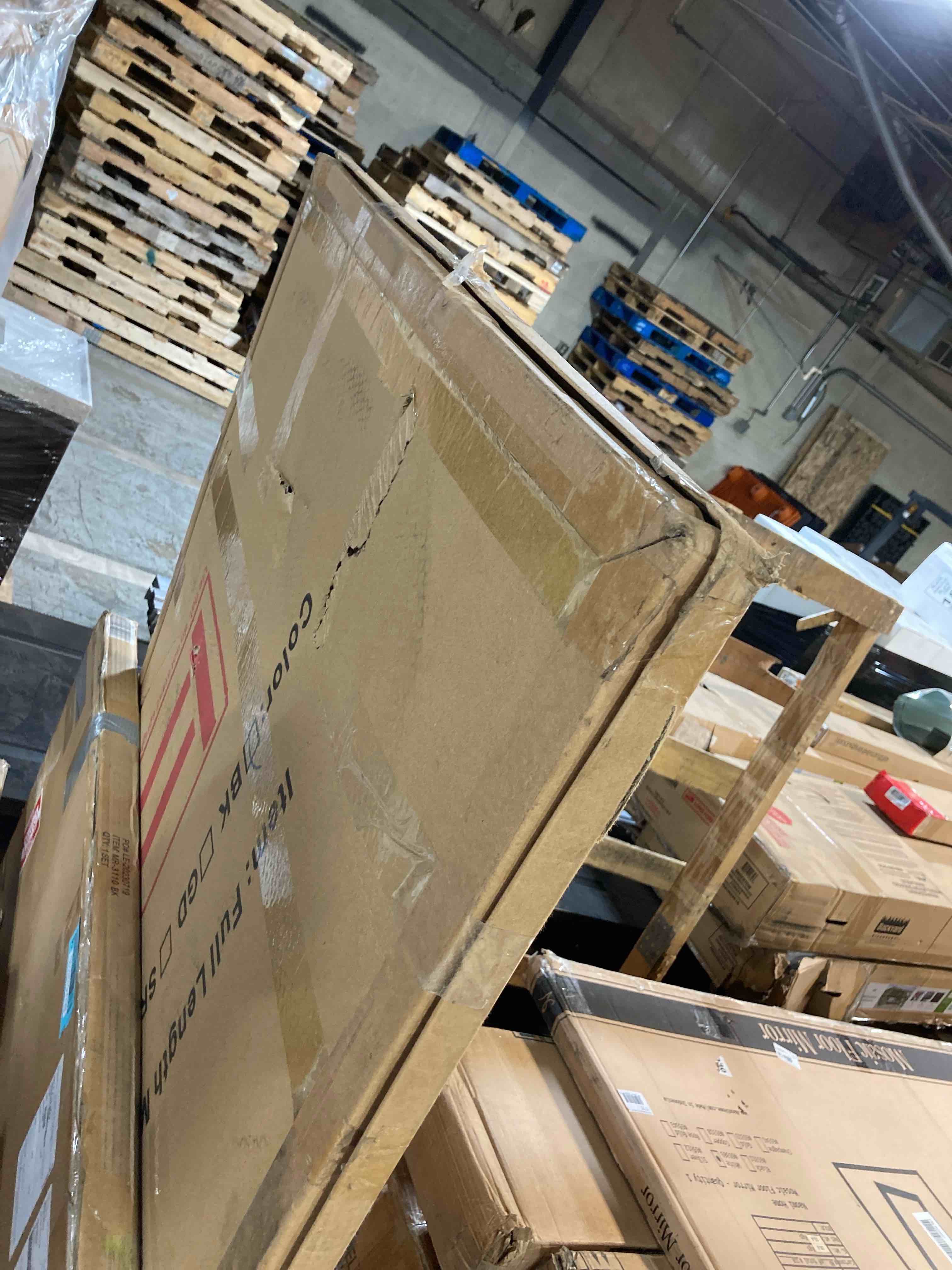 https://s3.amazonaws.com/lotting-images-prod/phillipi/BLU6133194_1712855418261.jpeg