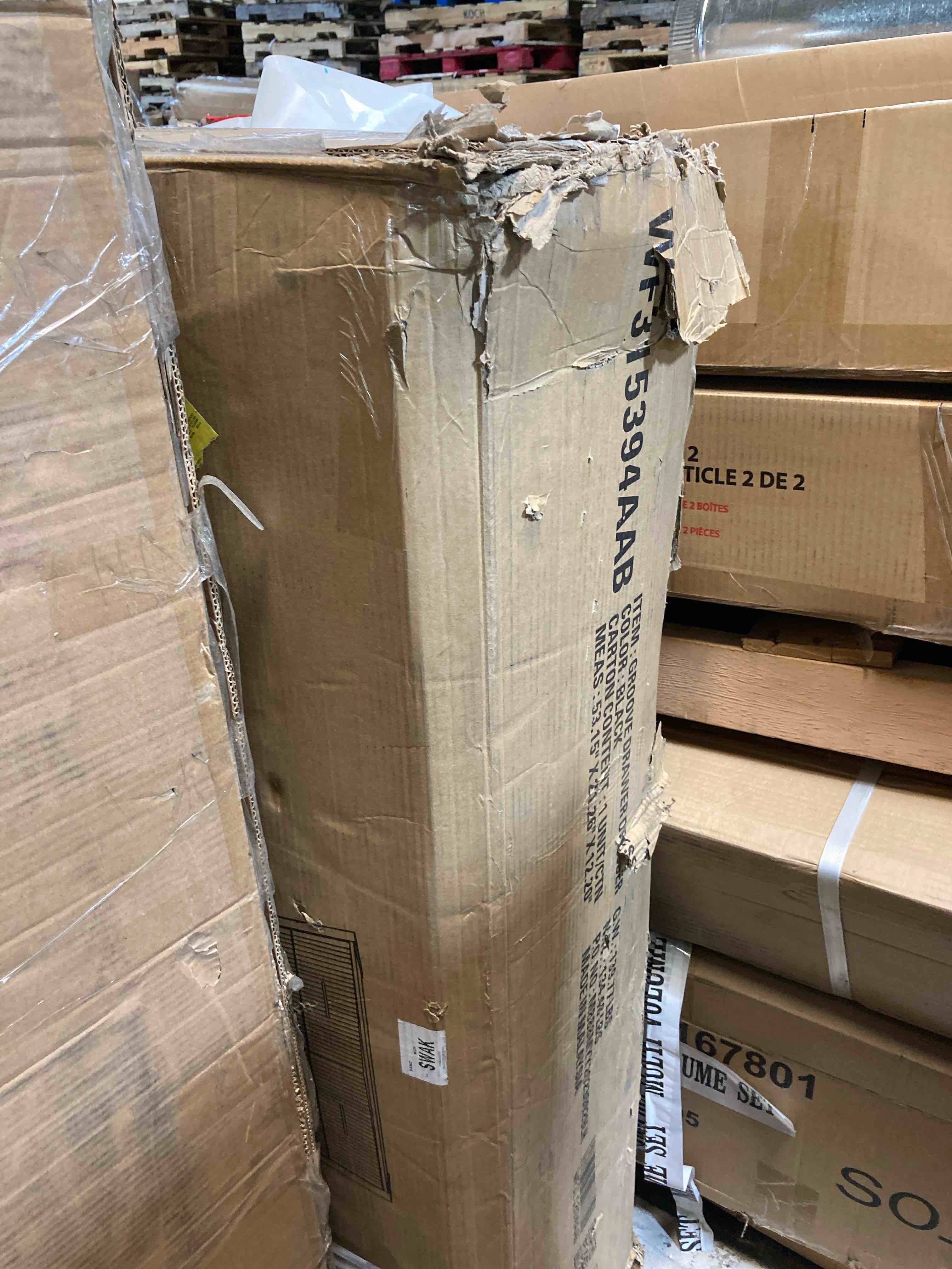 https://s3.amazonaws.com/lotting-images-prod/phillipi/BLU6133209_1712860071028.jpeg