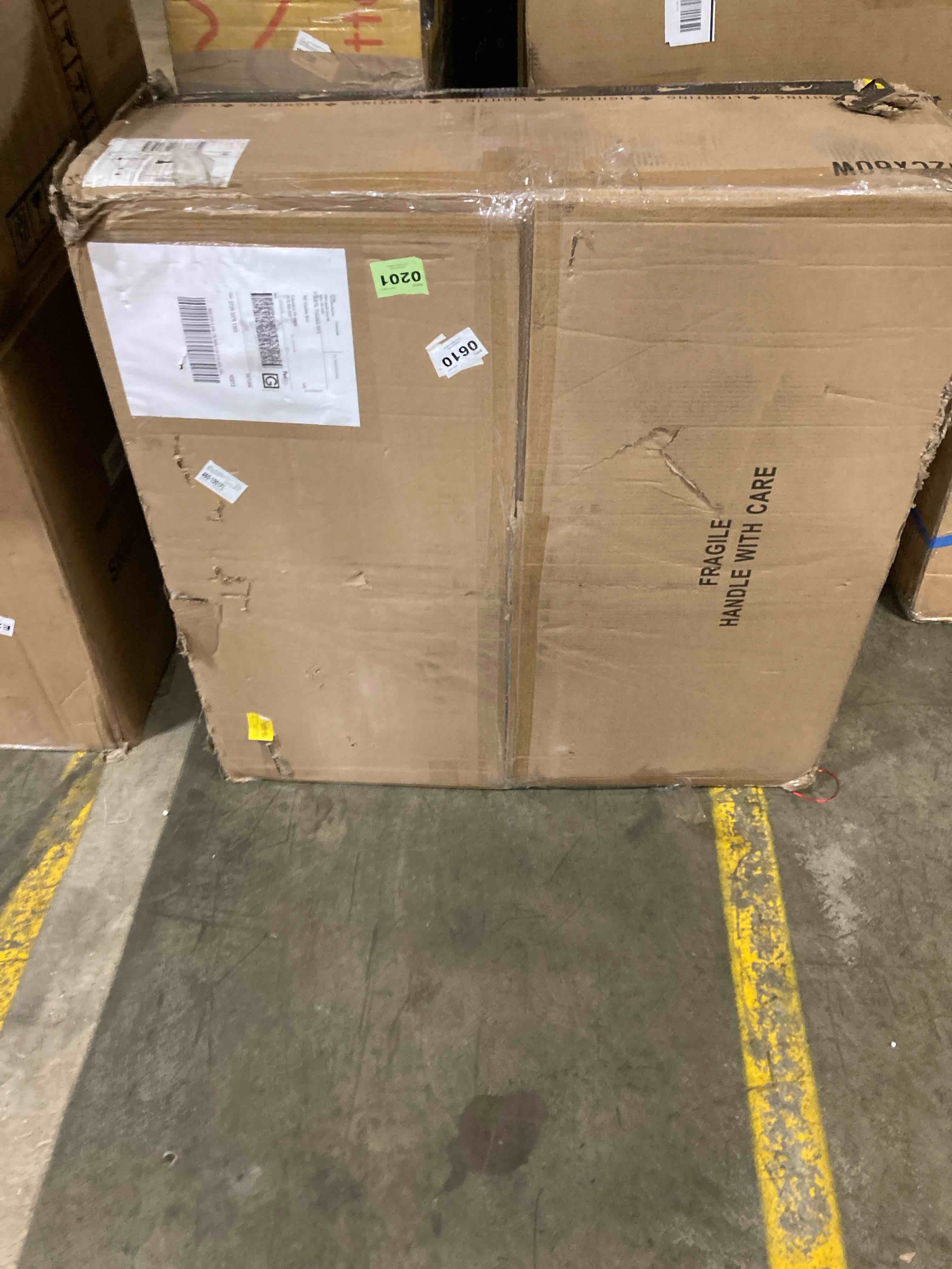 https://s3.amazonaws.com/lotting-images-prod/phillipi/BLU6133705_1713802837147.jpeg