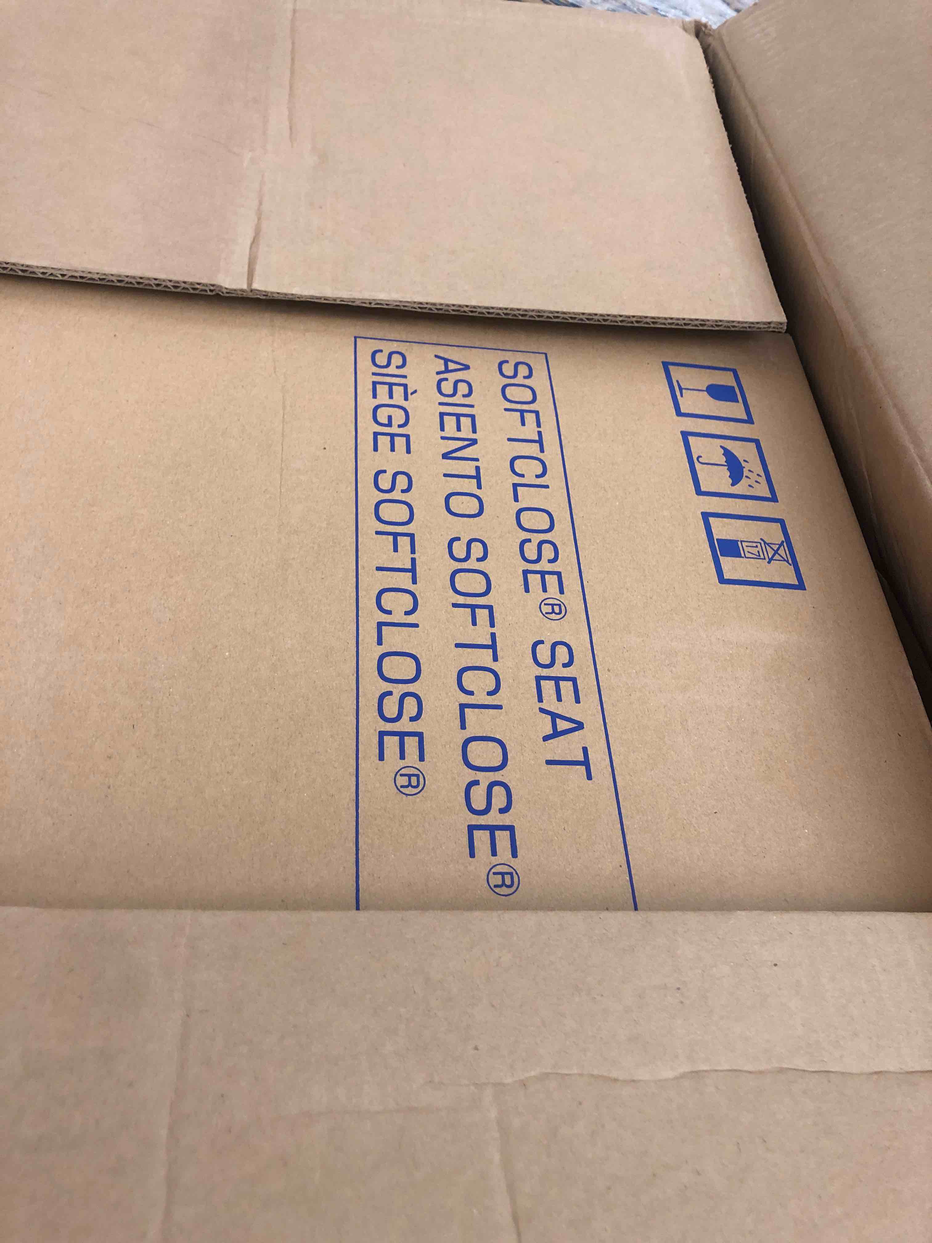 https://s3.amazonaws.com/lotting-images-prod/phillipi/BLU6134553_1713802741380.jpeg