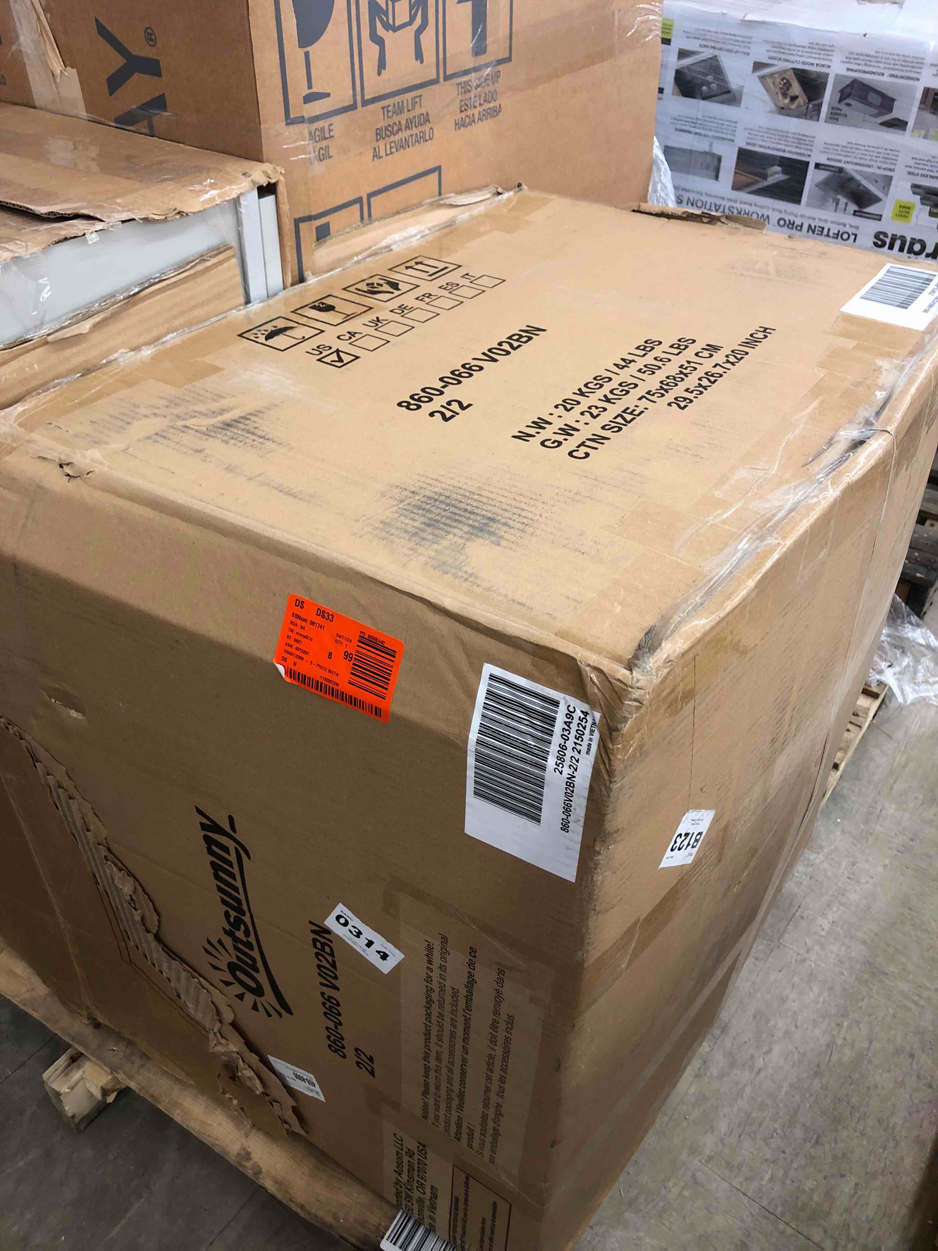https://s3.amazonaws.com/lotting-images-prod/phillipi/BLU6134567_1713806968198.jpeg