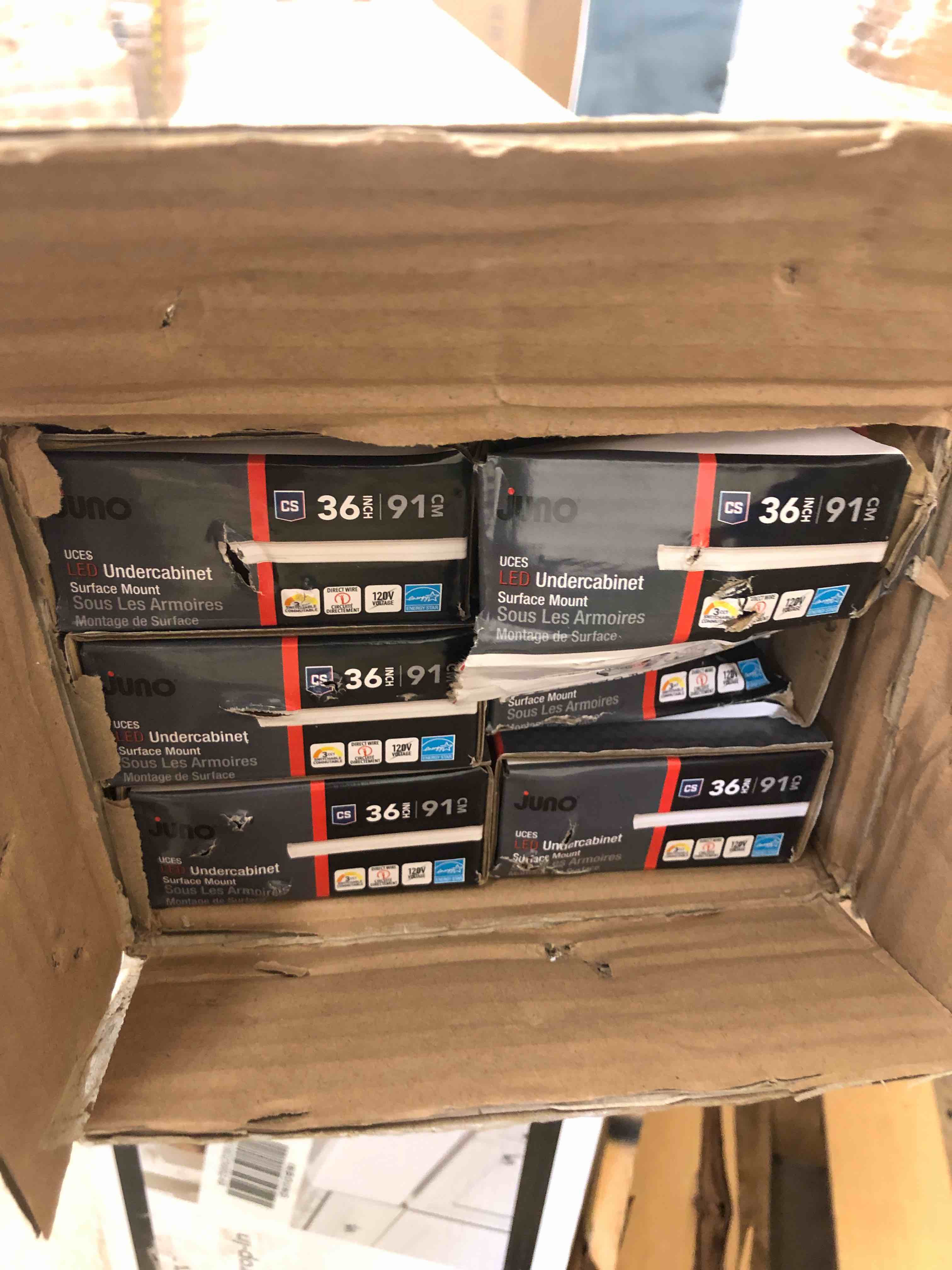 https://s3.amazonaws.com/lotting-images-prod/phillipi/BLU6134589_1713882474490.jpeg