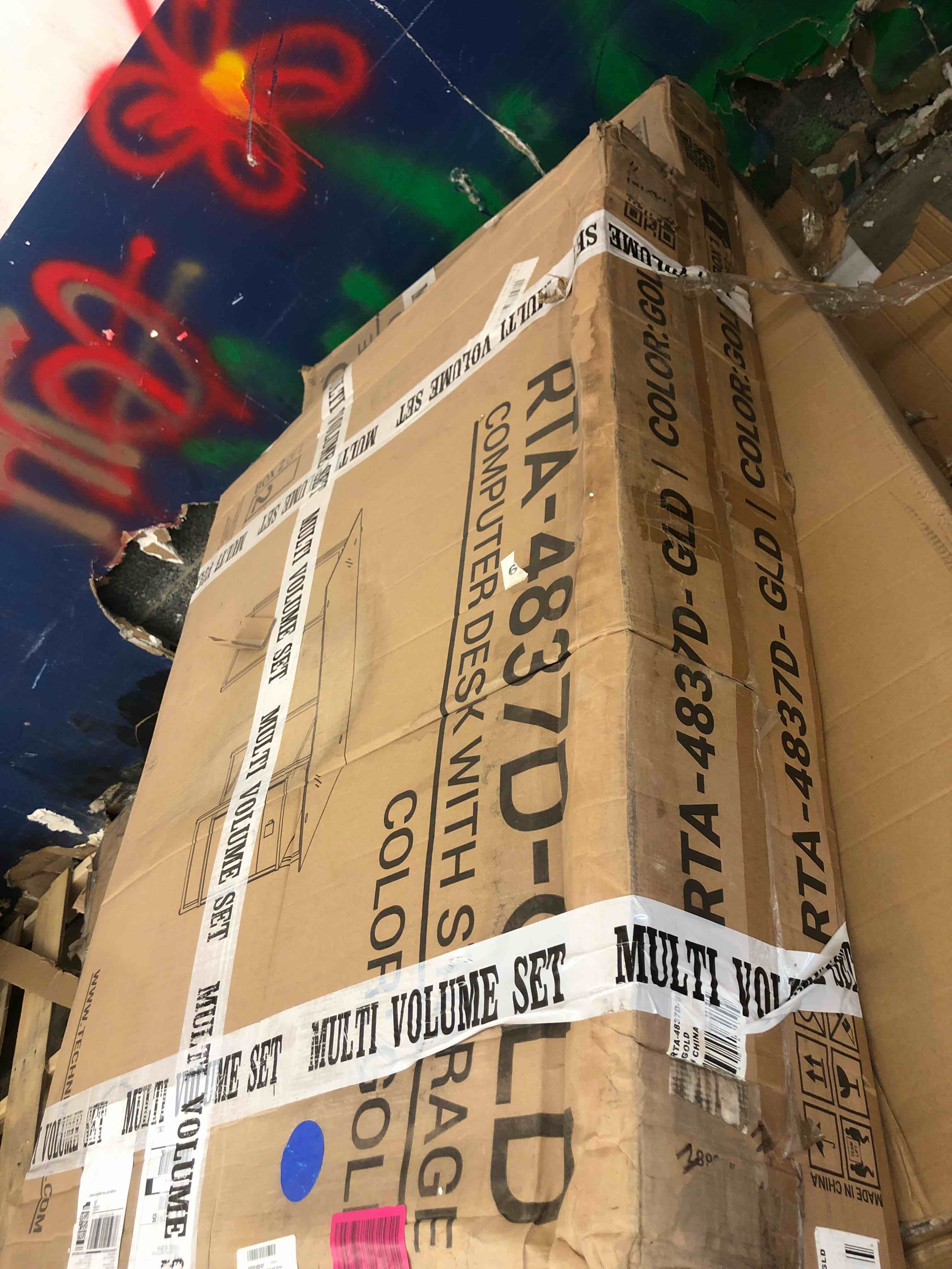 https://s3.amazonaws.com/lotting-images-prod/phillipi/BLU6135292_1718642231689.jpeg