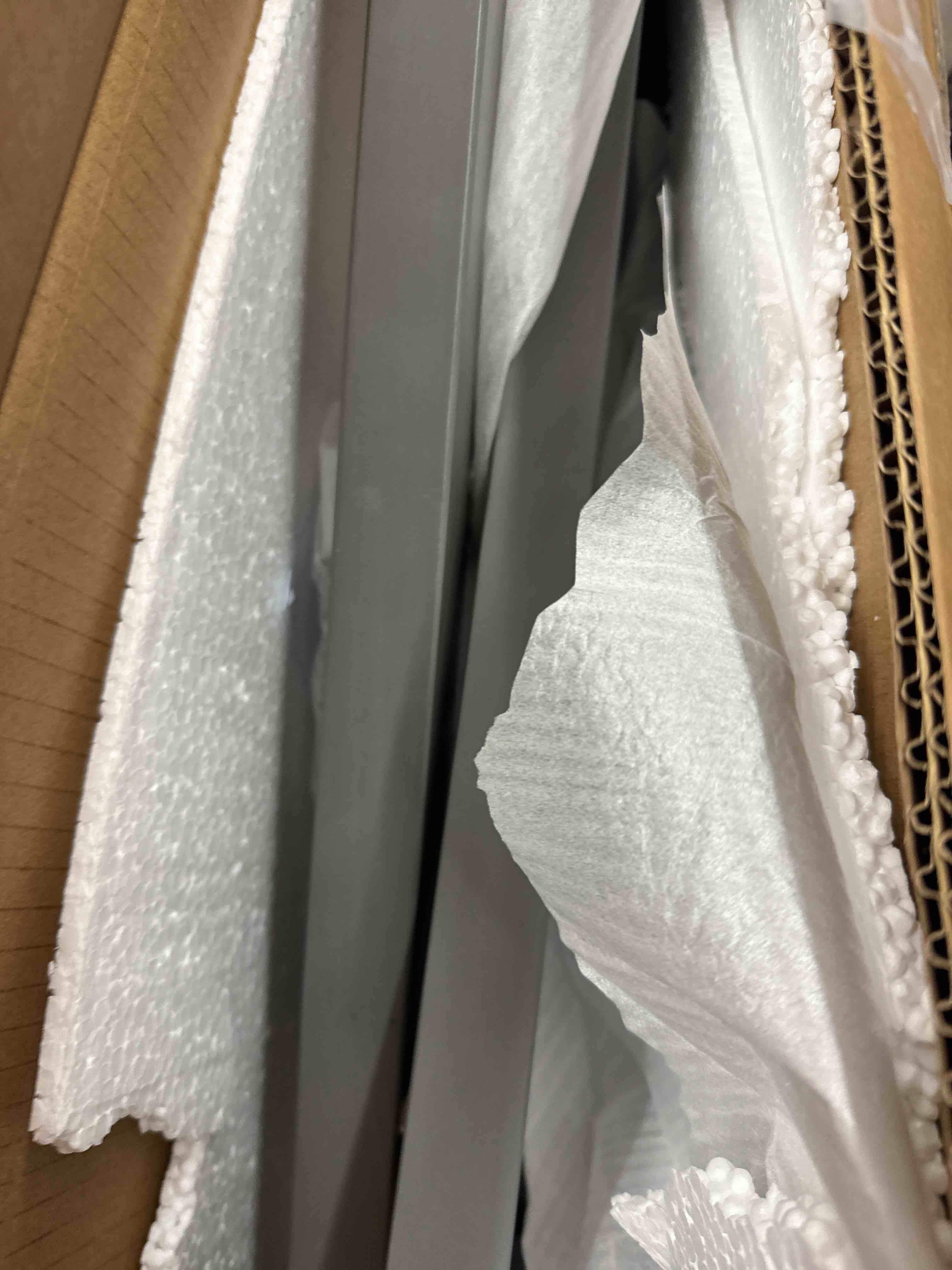 https://s3.amazonaws.com/lotting-images-prod/phillipi/BLU6135503_1710356881842.jpeg