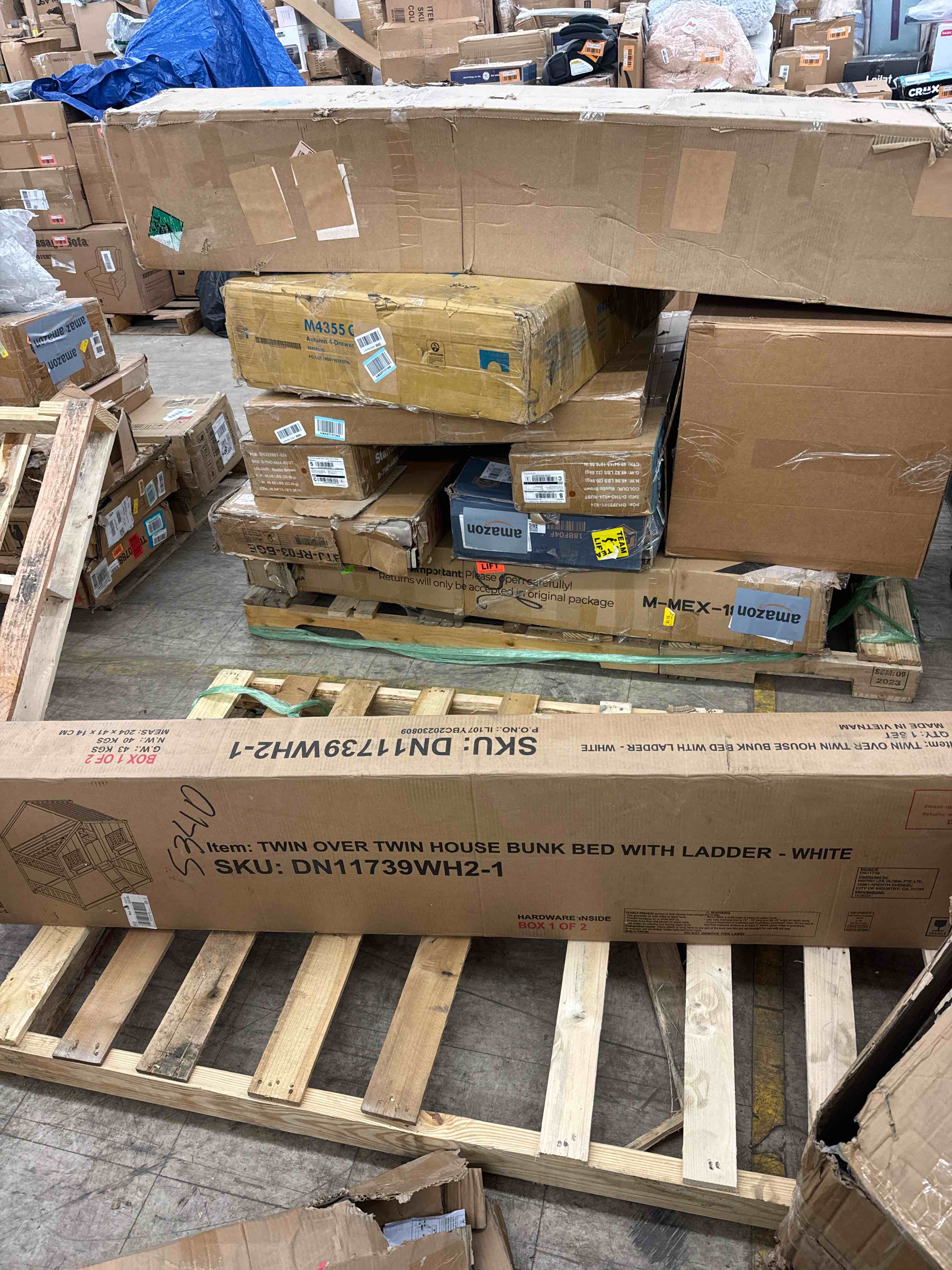 https://s3.amazonaws.com/lotting-images-prod/phillipi/BLU6135619_1710783956071.jpeg