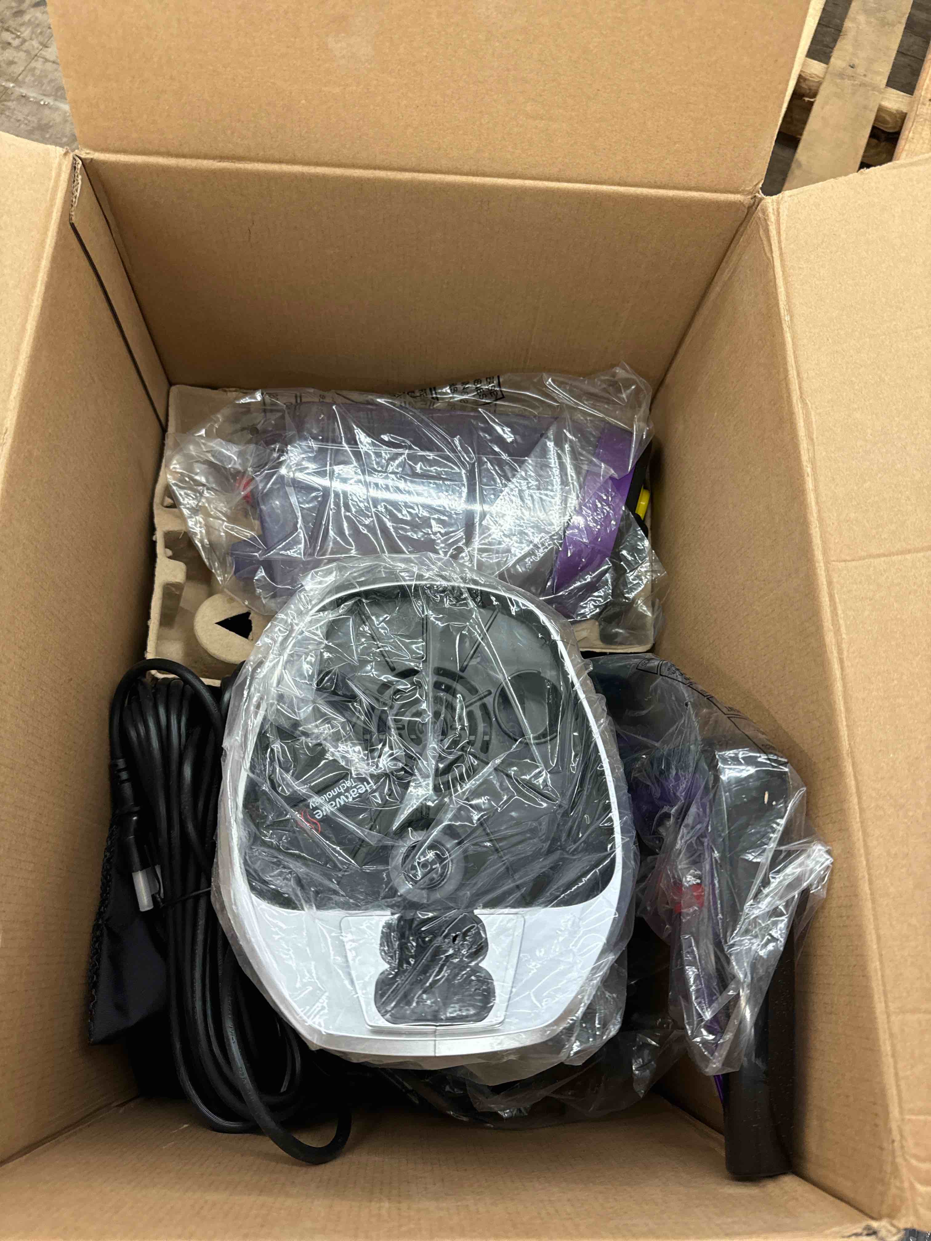 https://s3.amazonaws.com/lotting-images-prod/phillipi/BLU6136231_1713287689175.jpeg