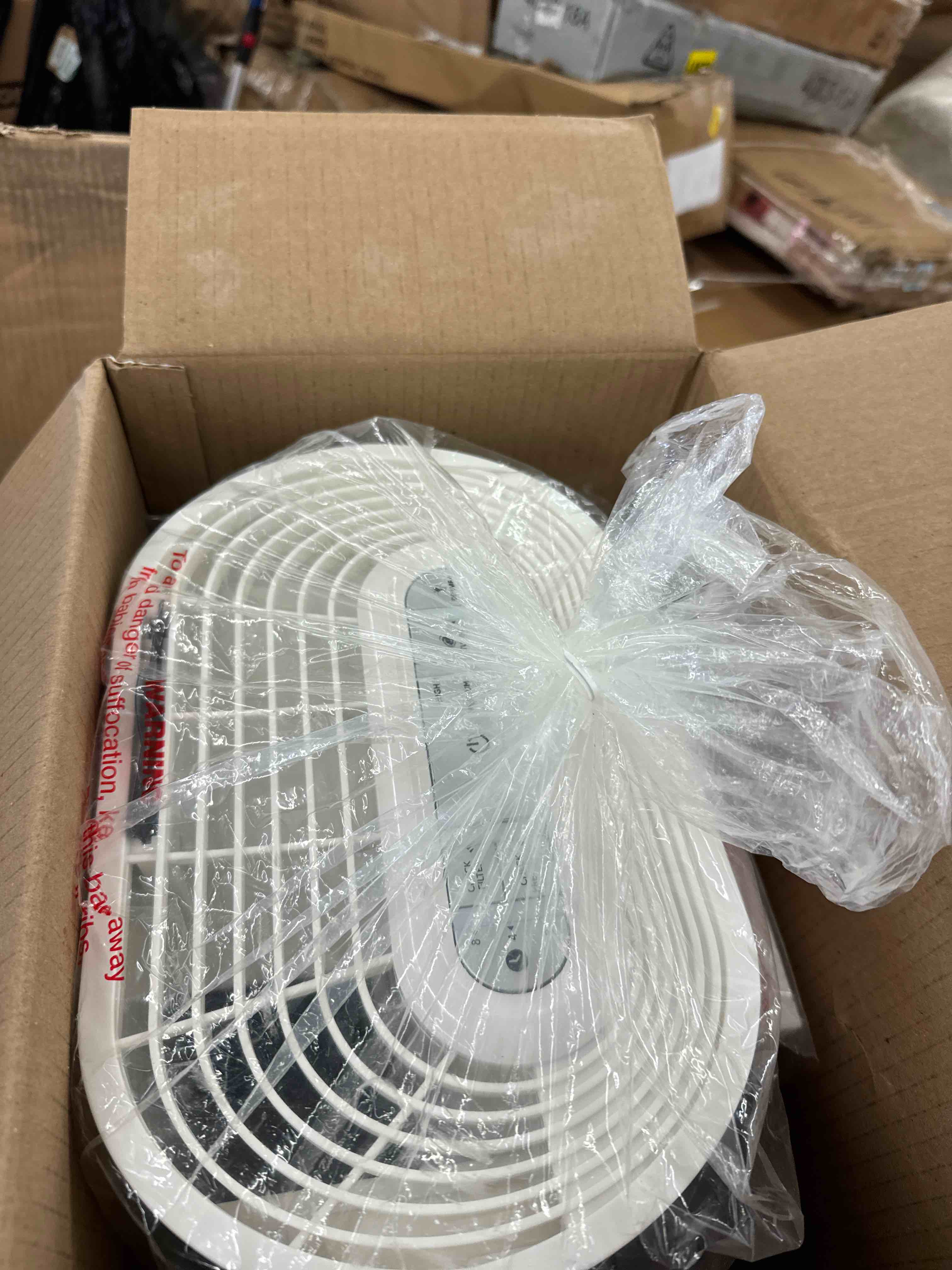 https://s3.amazonaws.com/lotting-images-prod/phillipi/BLU6136234_1713288420923.jpeg