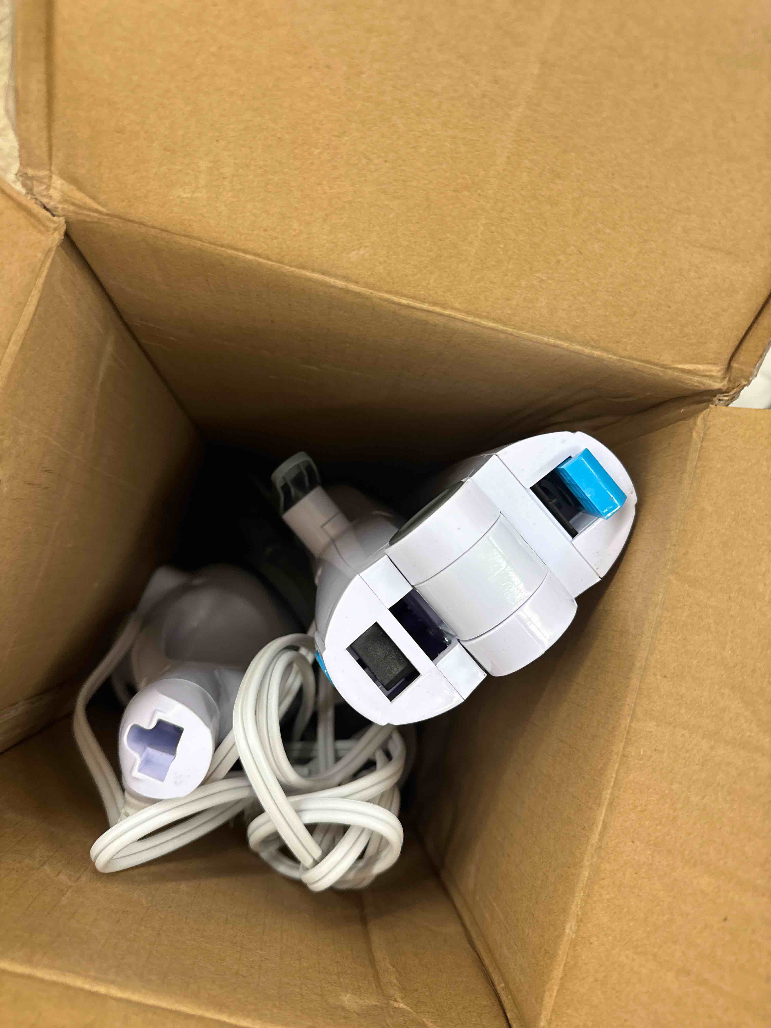 https://s3.amazonaws.com/lotting-images-prod/phillipi/BLU6136253_1713292137470.jpeg