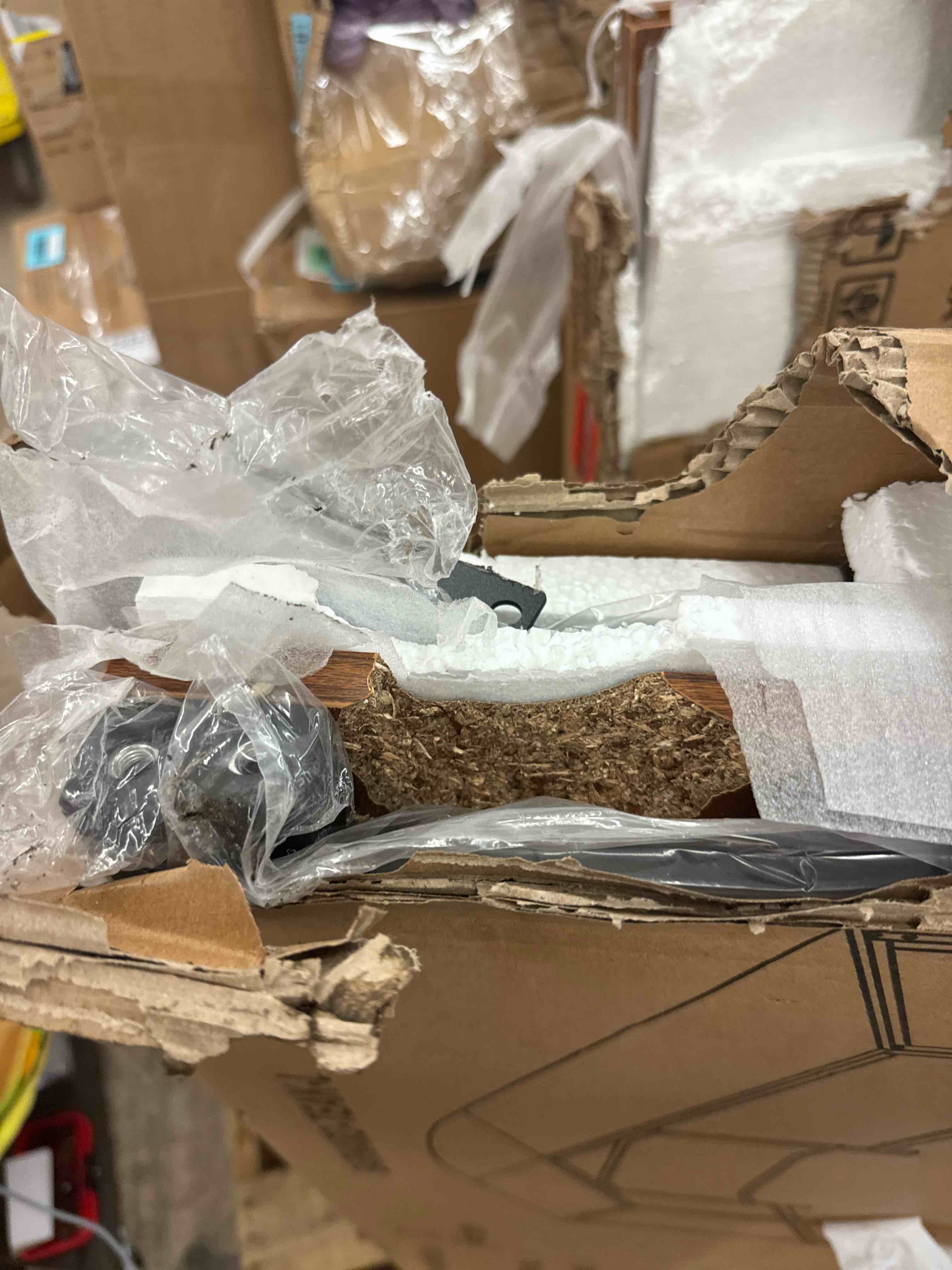 https://s3.amazonaws.com/lotting-images-prod/phillipi/BLU6136260_1713294522941.jpeg