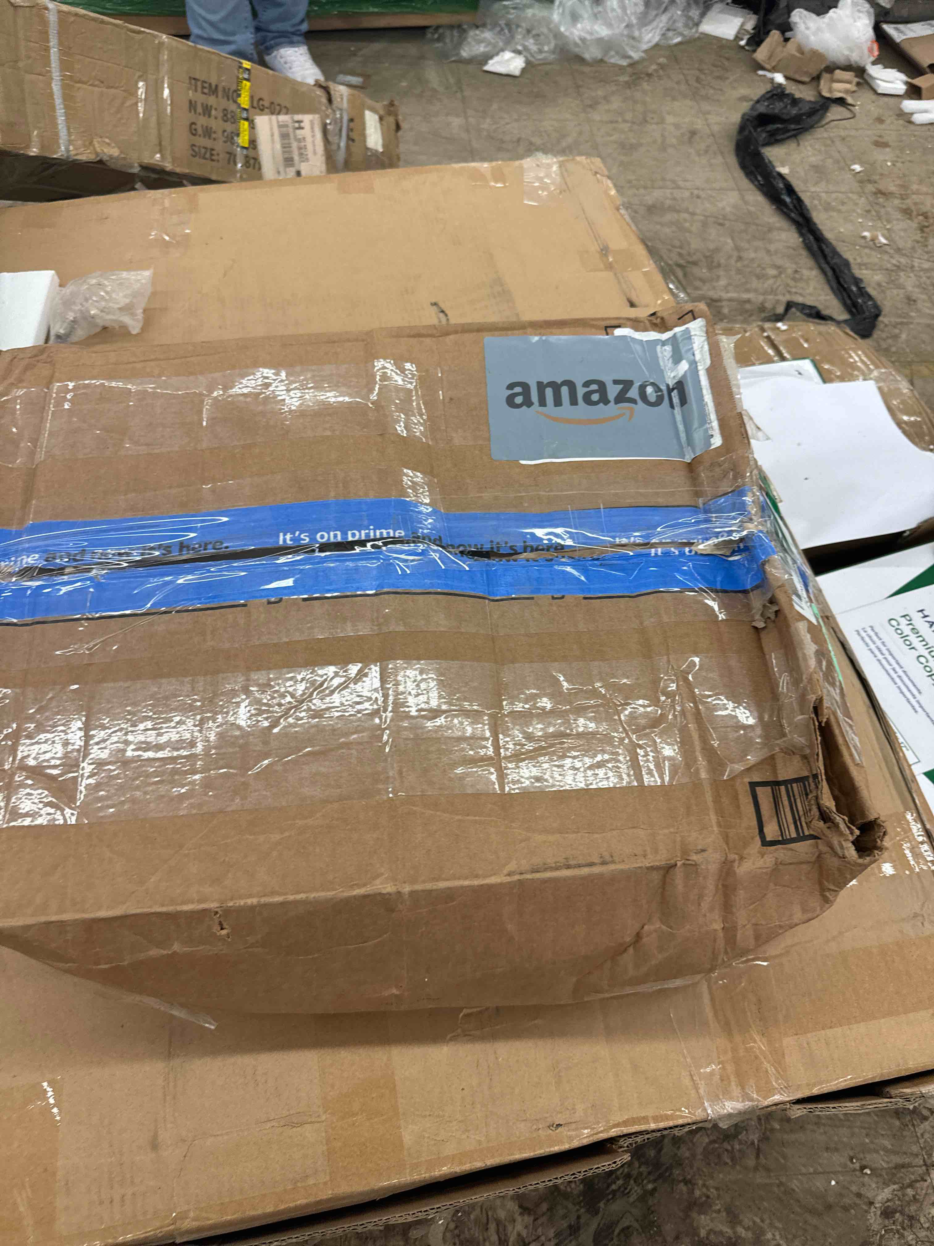 https://s3.amazonaws.com/lotting-images-prod/phillipi/BLU6136263_1713295825099.jpeg