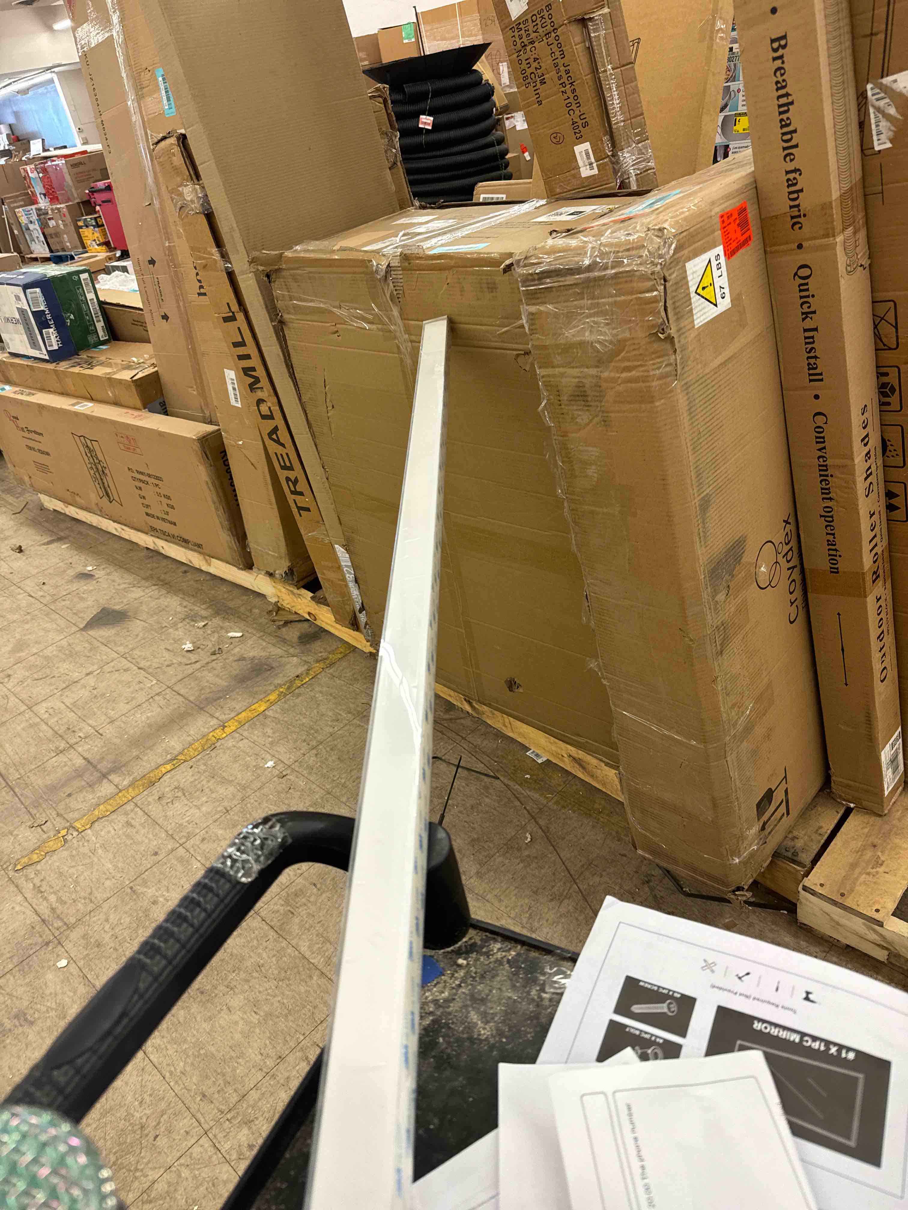 https://s3.amazonaws.com/lotting-images-prod/phillipi/BLU6136401_1714491548983.jpeg