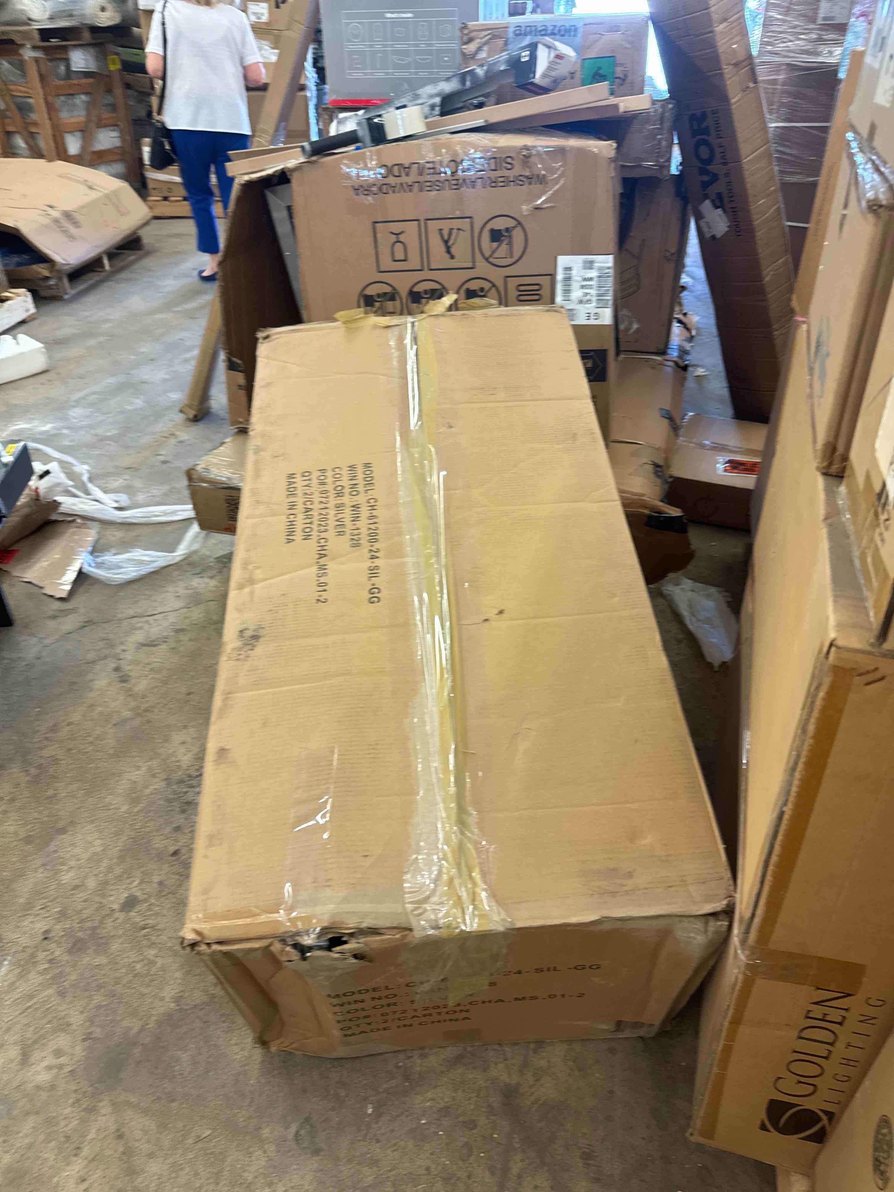 https://s3.amazonaws.com/lotting-images-prod/phillipi/BLU6136442_1714679695639.jpeg