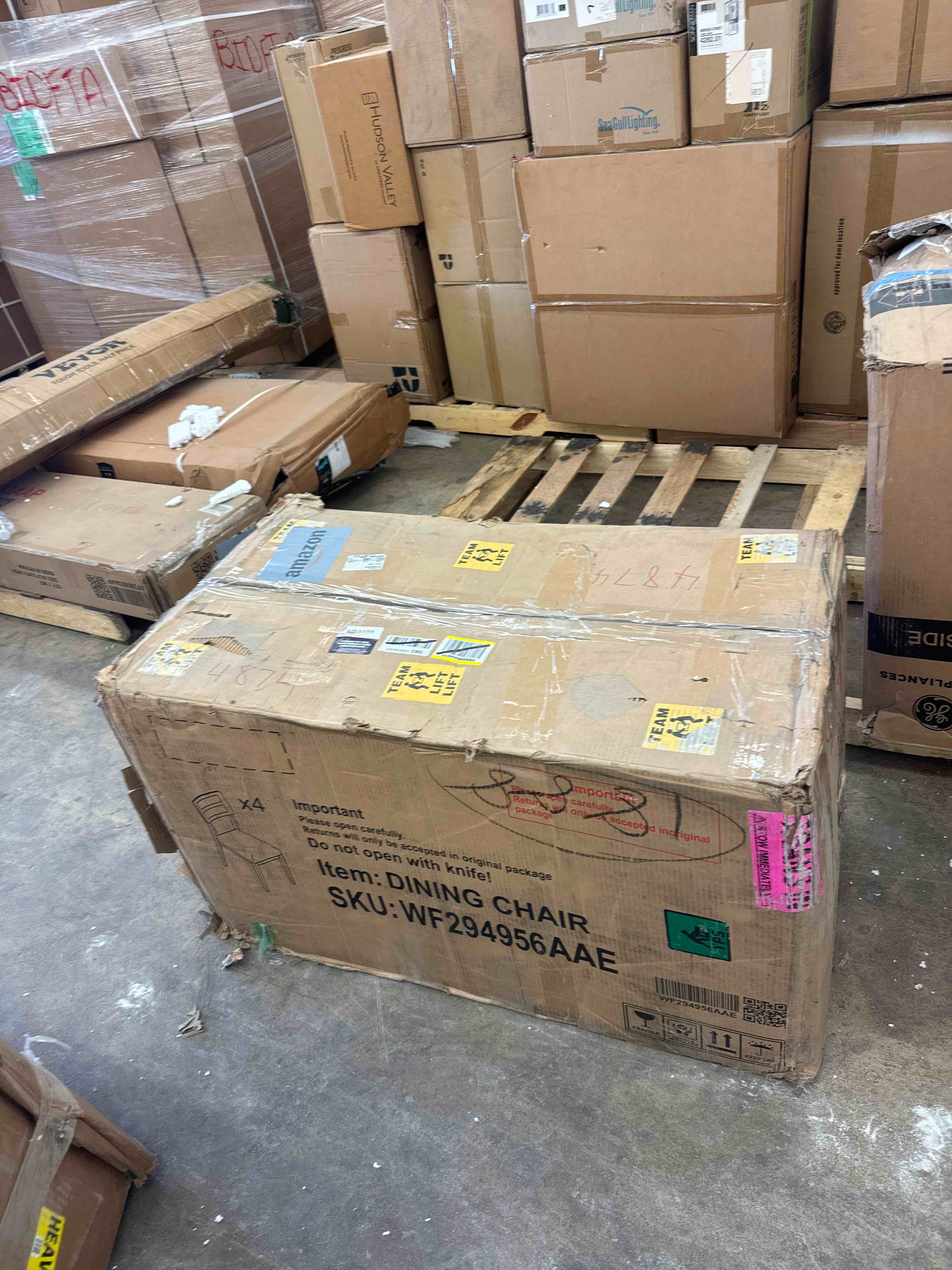 https://s3.amazonaws.com/lotting-images-prod/phillipi/BLU6136453_1714682887156.jpeg
