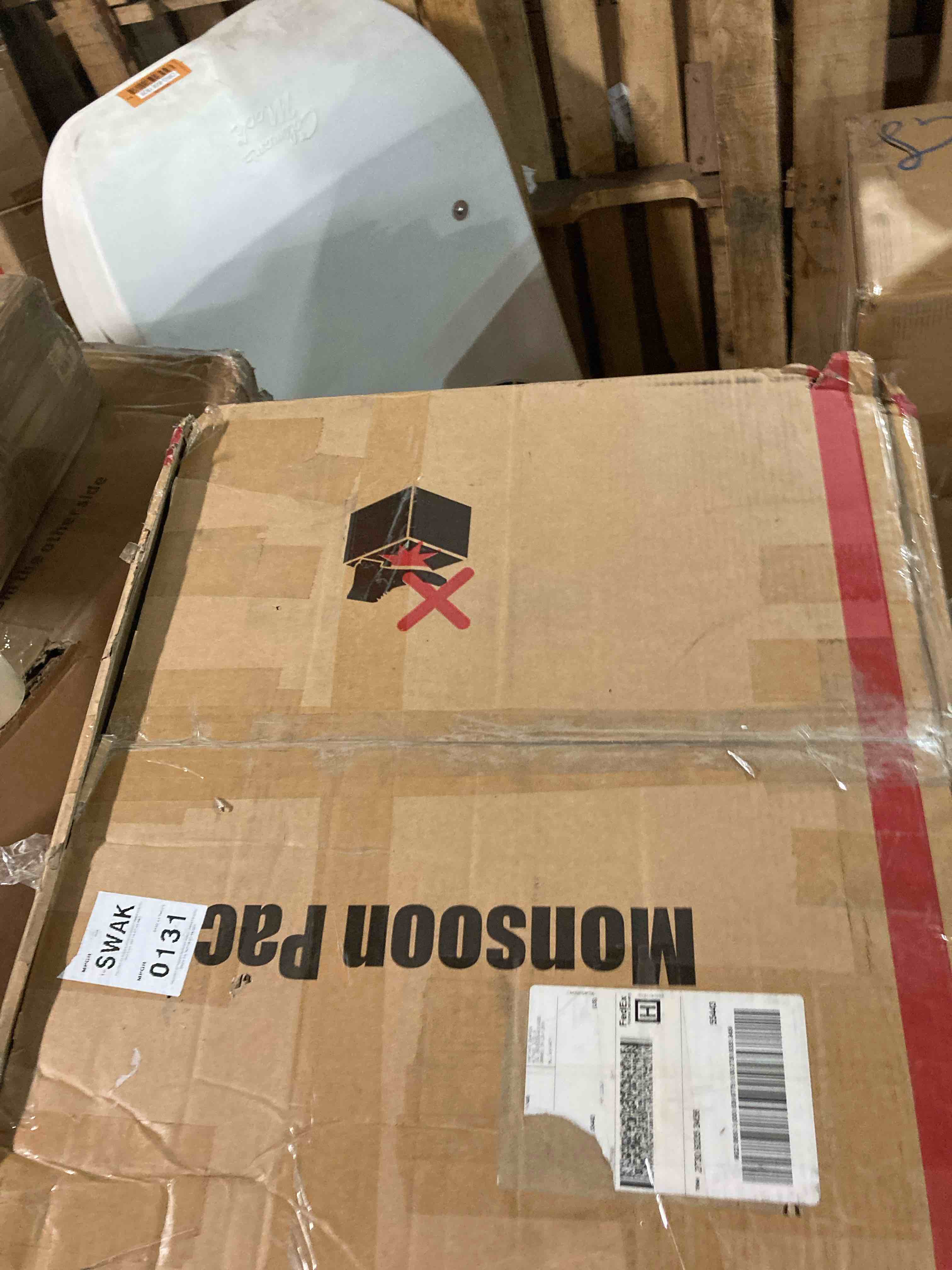 https://s3.amazonaws.com/lotting-images-prod/phillipi/BLU6137854_1715027513775.jpeg
