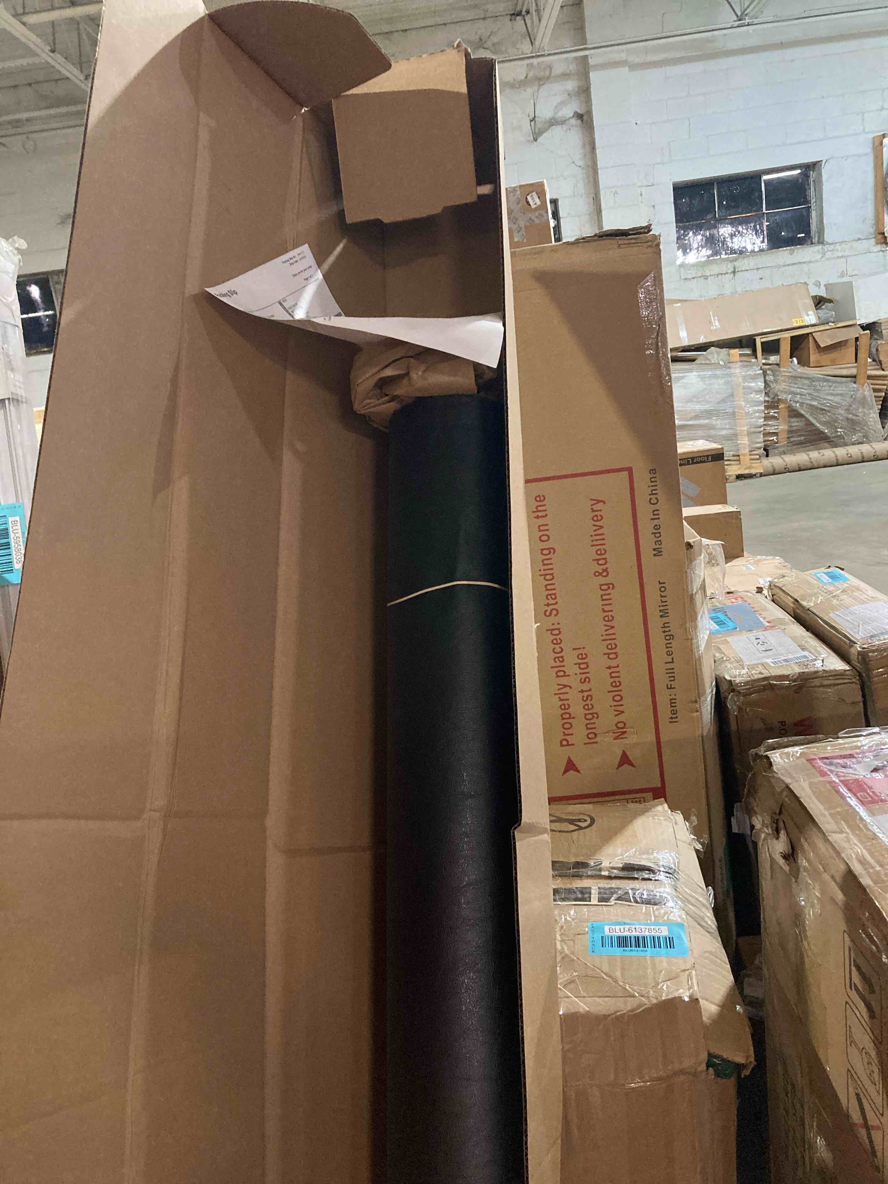 https://s3.amazonaws.com/lotting-images-prod/phillipi/BLU6137858_1715093919289.jpeg