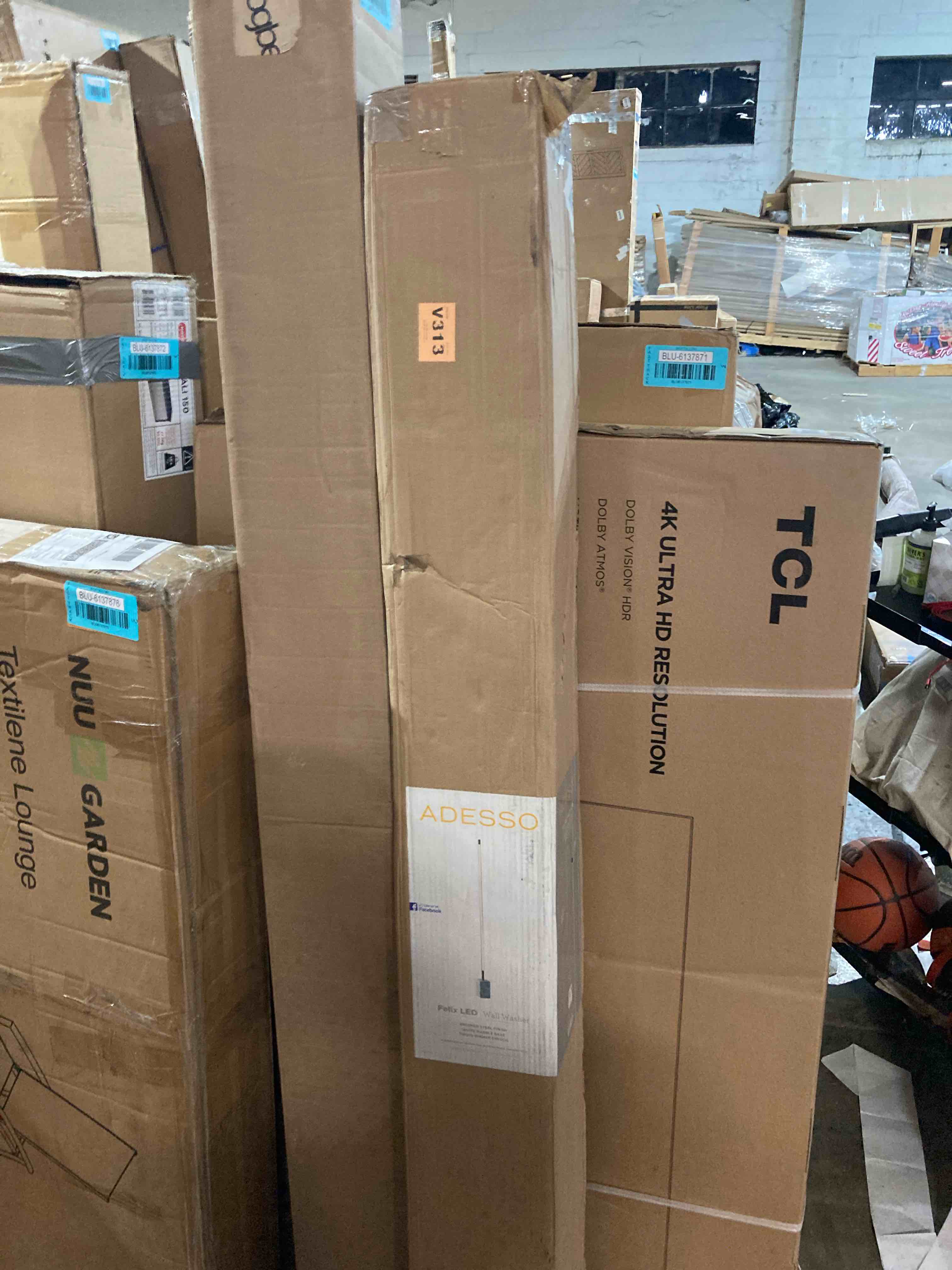 https://s3.amazonaws.com/lotting-images-prod/phillipi/BLU6137878_1715109762774.jpeg